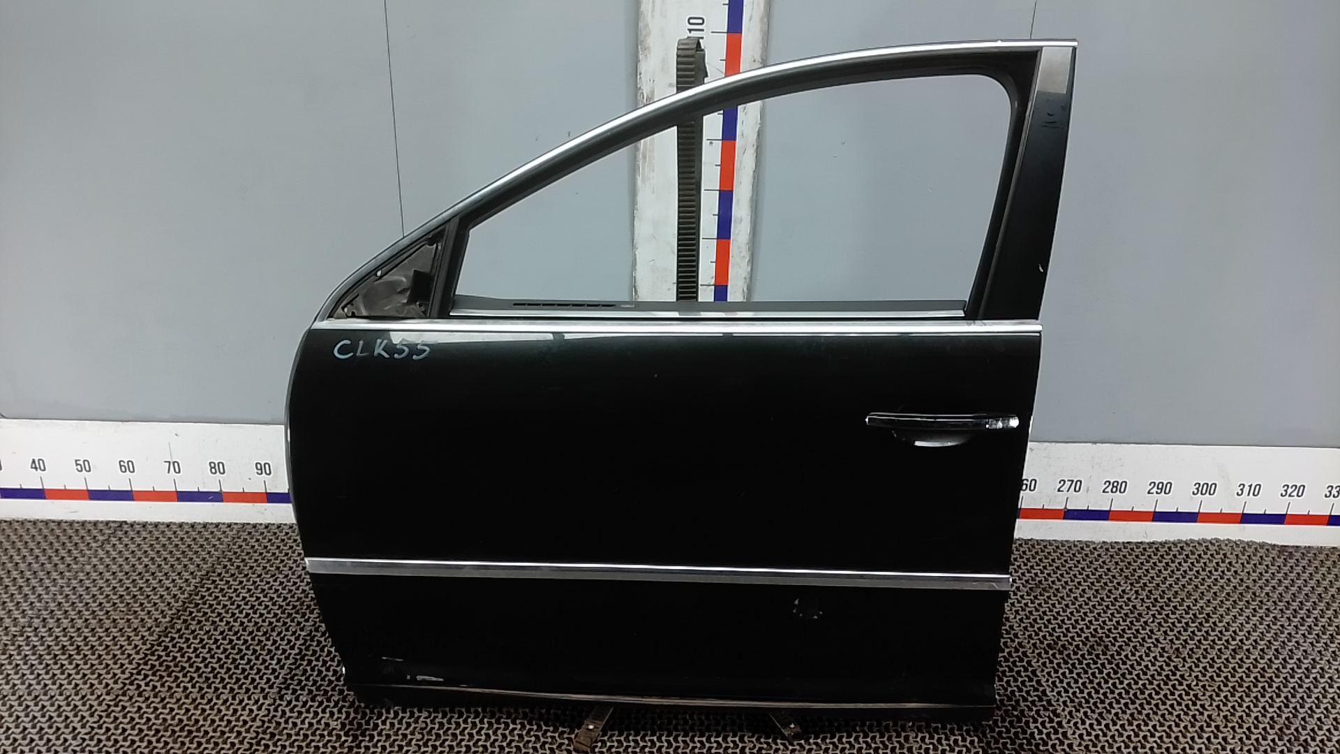 Дверь передняя левая Volkswagen Phaeton 1