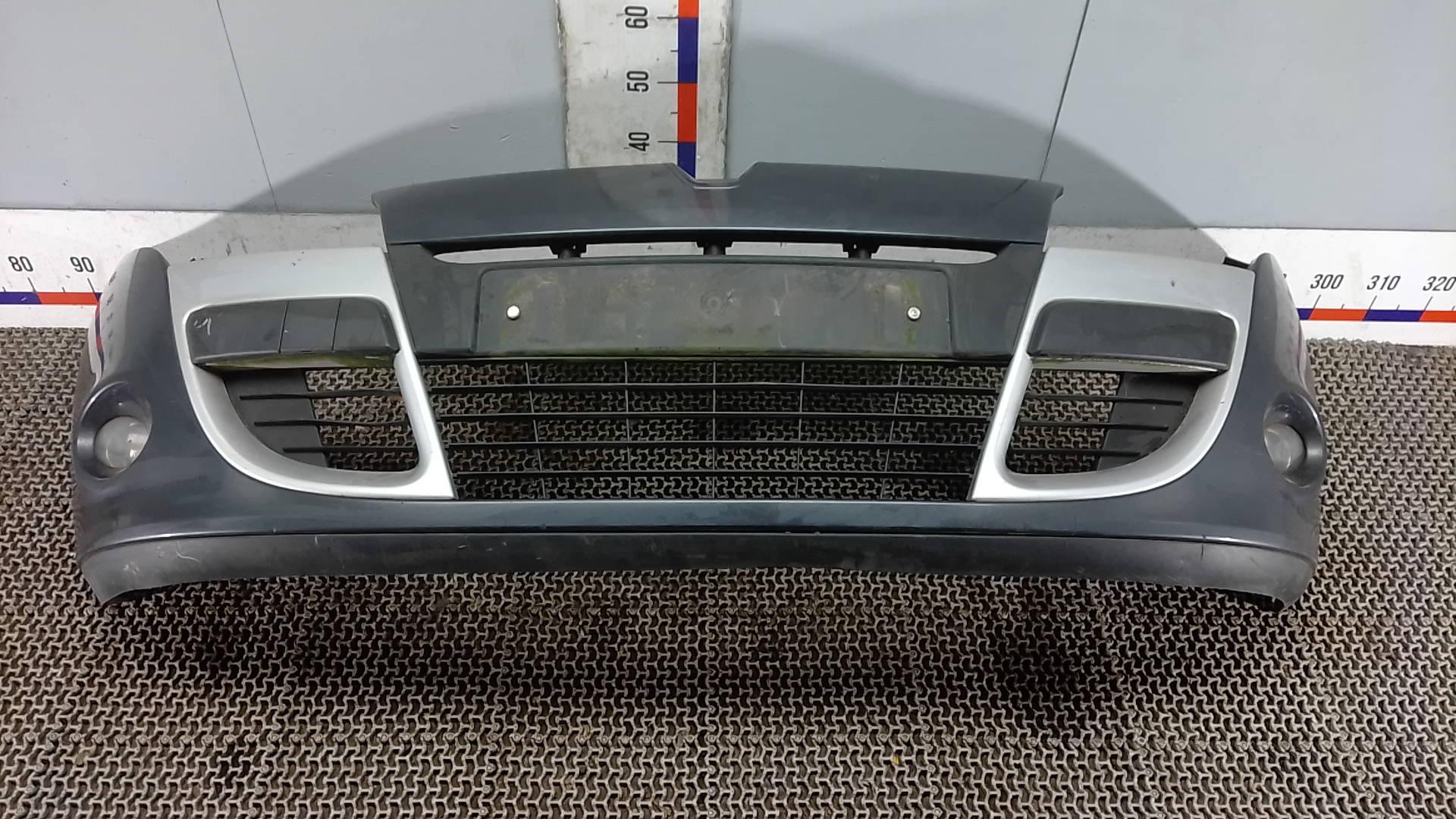 Бампер передний Renault Megane 3
