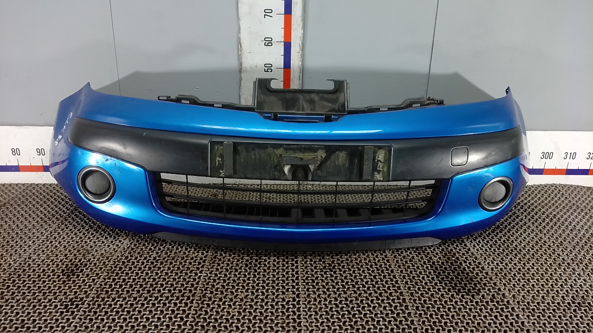 Бампер передний Nissan Note E11