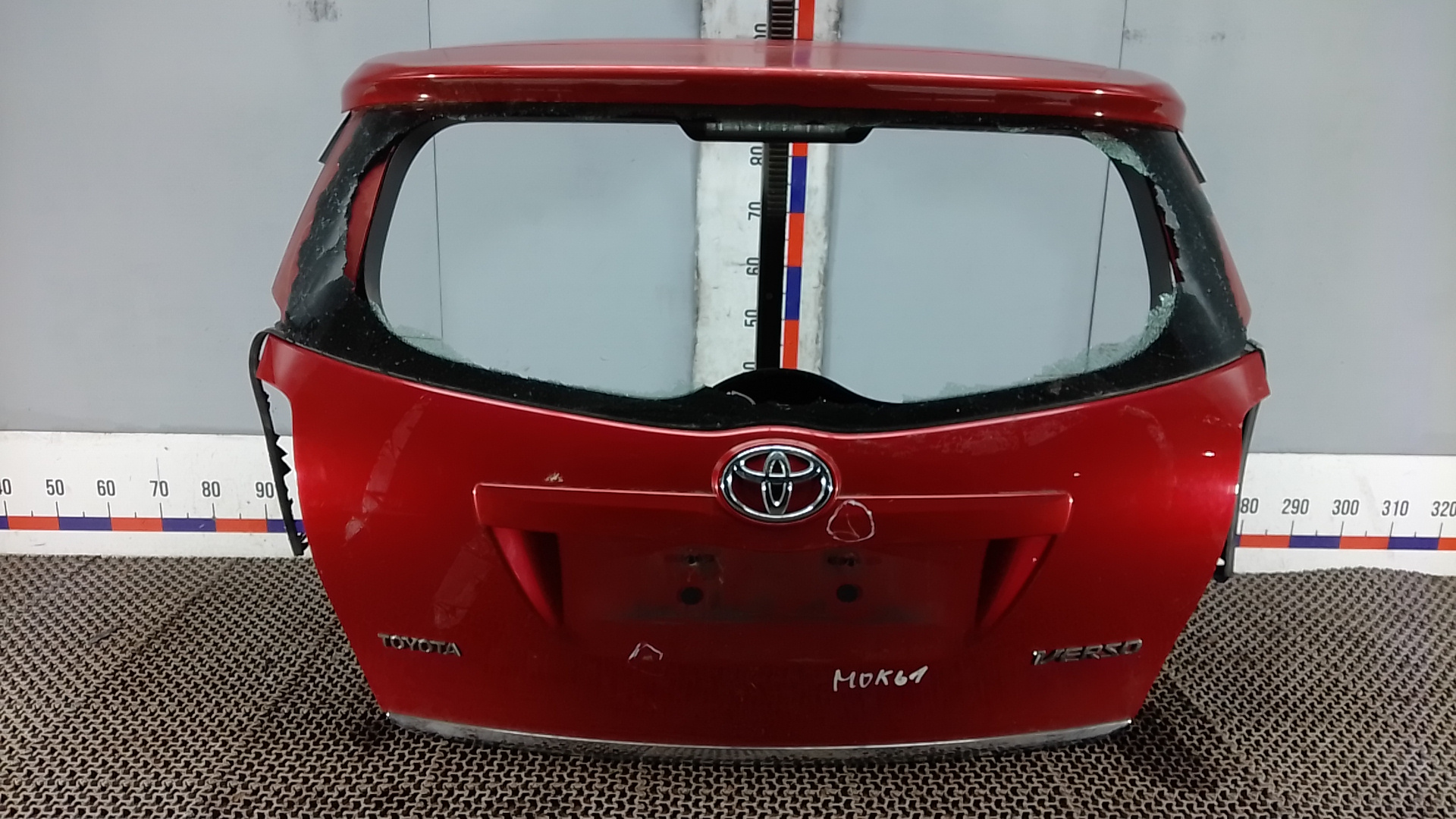 Дверь 3-5 Toyota Verso AR2
