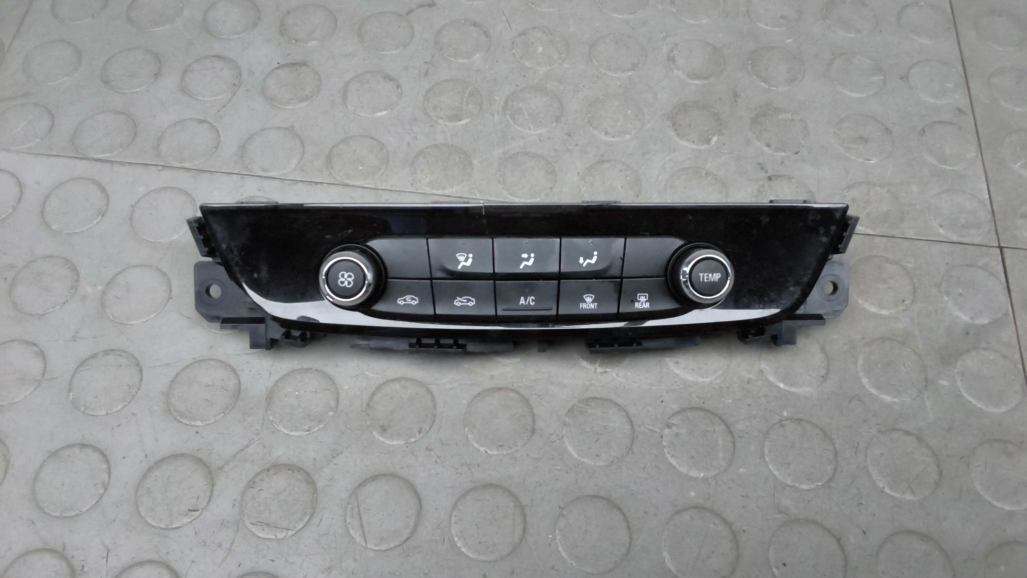 Блок управления печки и климат-контроля Opel Insignia 2