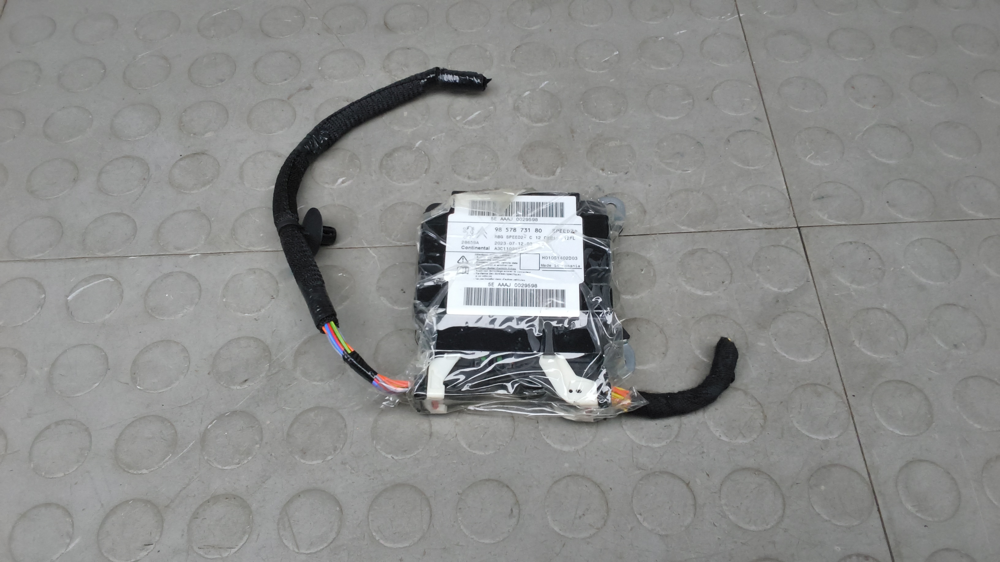 Блок управления airbag Peugeot 2008 2