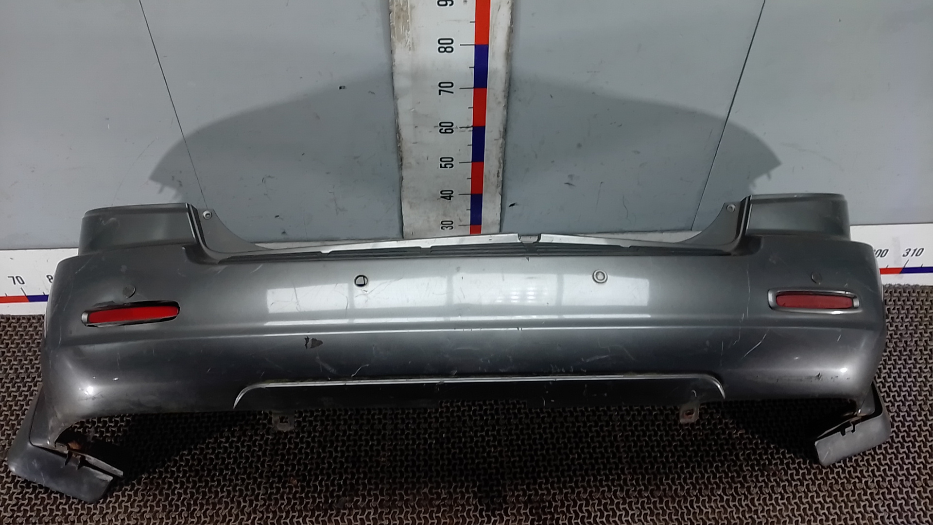 Бампер задний Kia Sorento 1