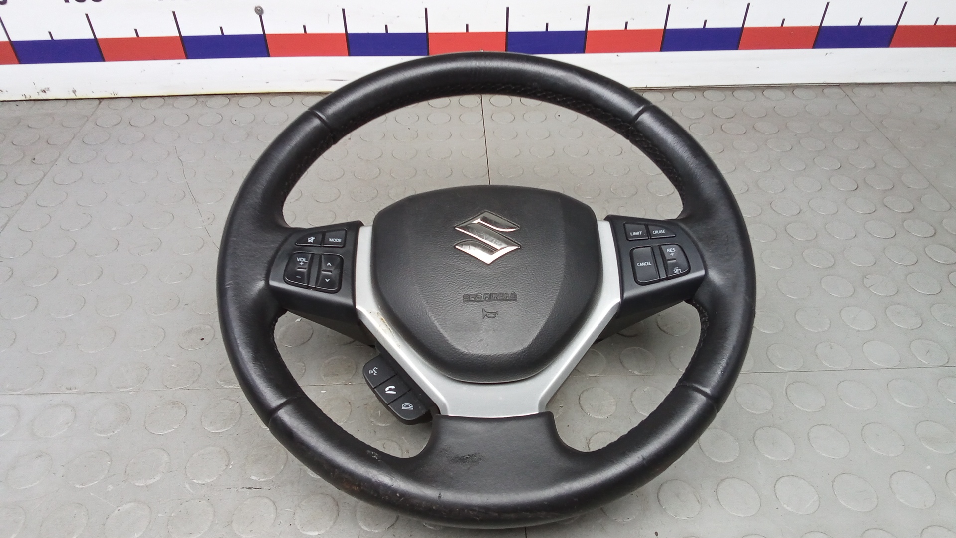 Руль Suzuki Vitara 4