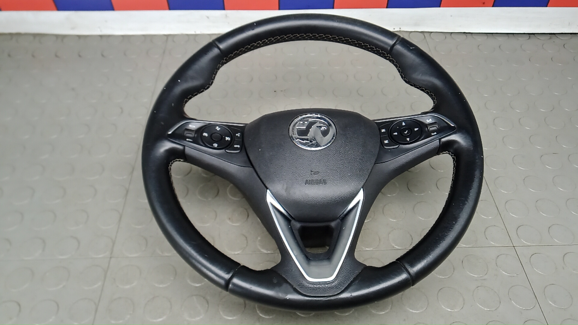Руль Opel Insignia 2
