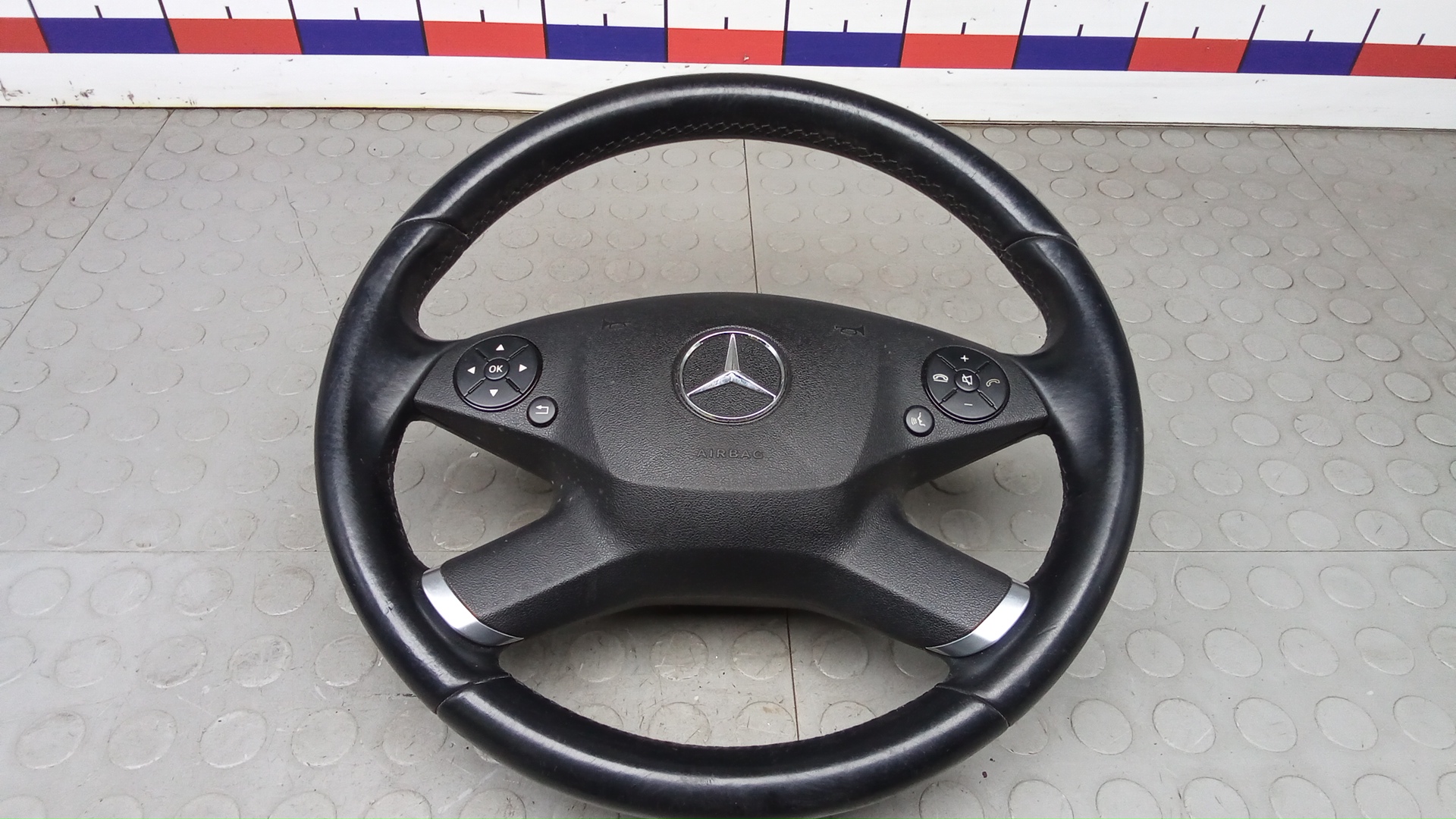 Руль Mercedes-Benz E-Class W212