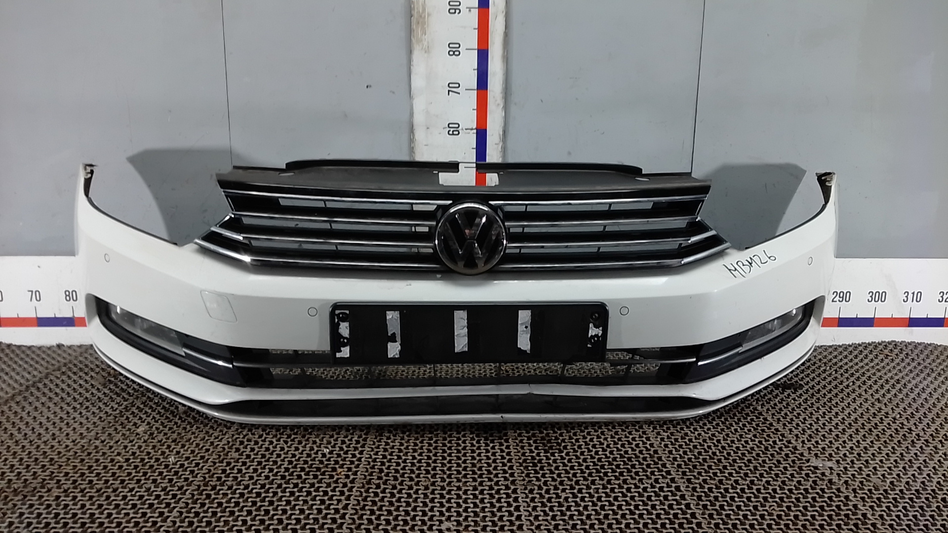 Бампер передний Volkswagen Passat B8