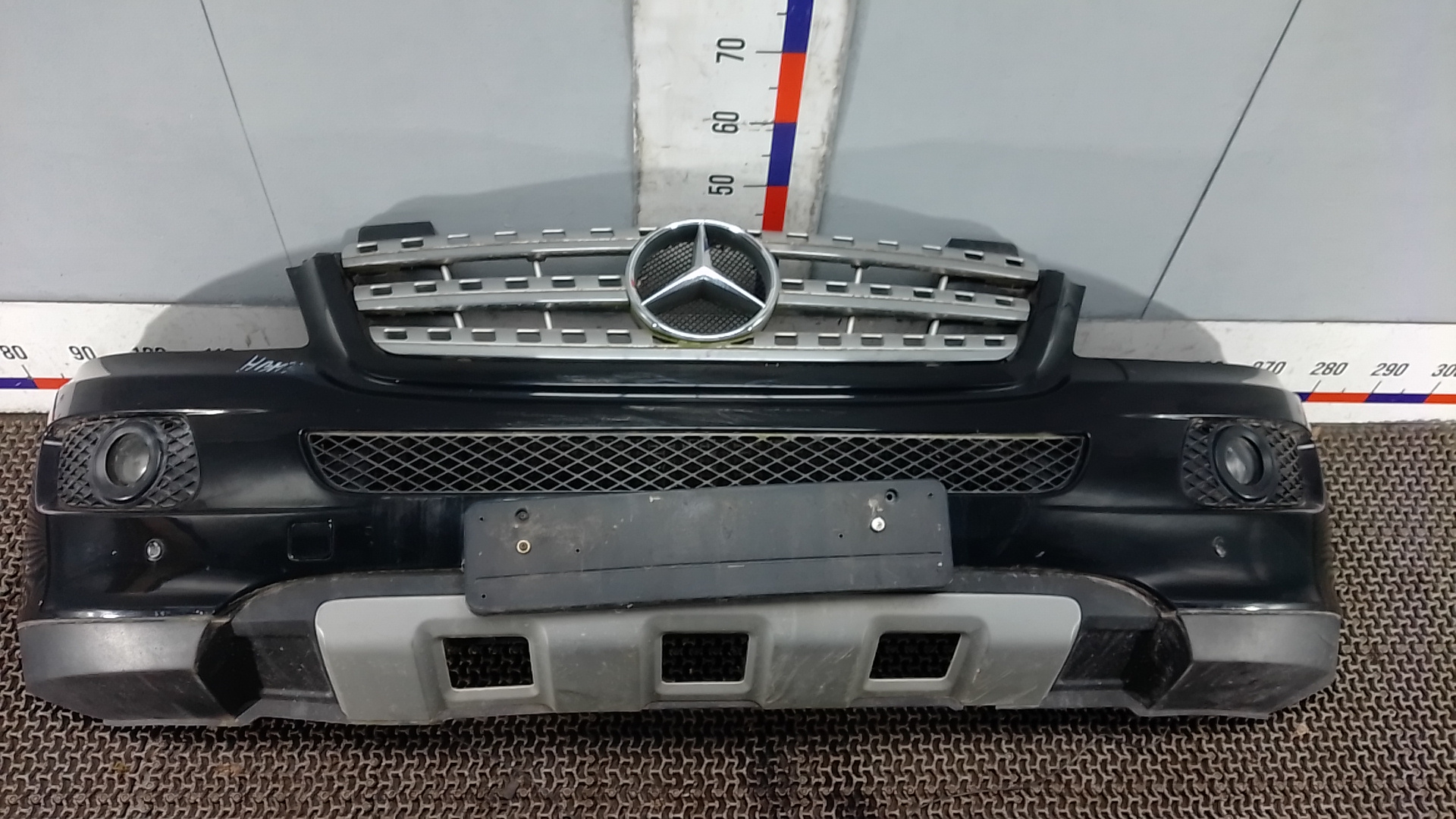 Бампер передний Mercedes-Benz M-Class W164