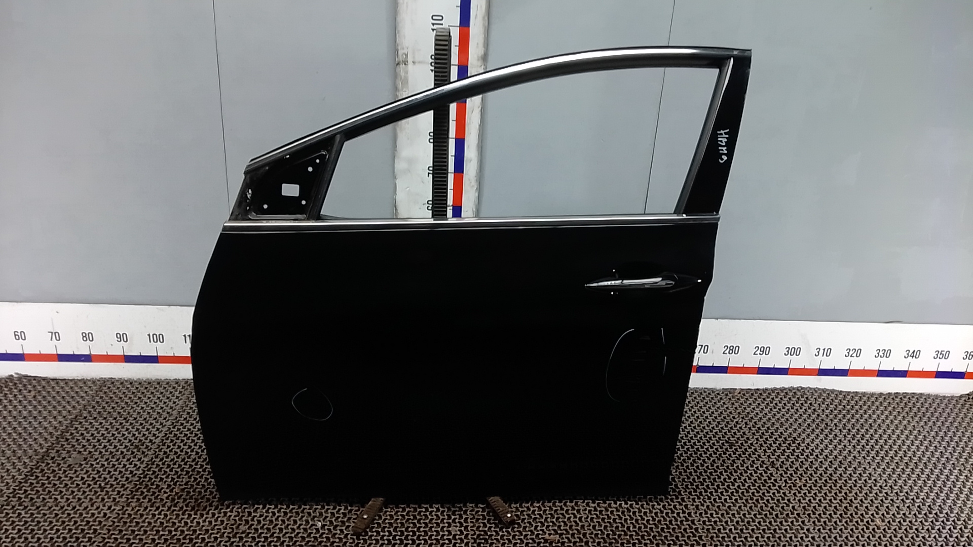 Дверь передняя левая Hyundai i40