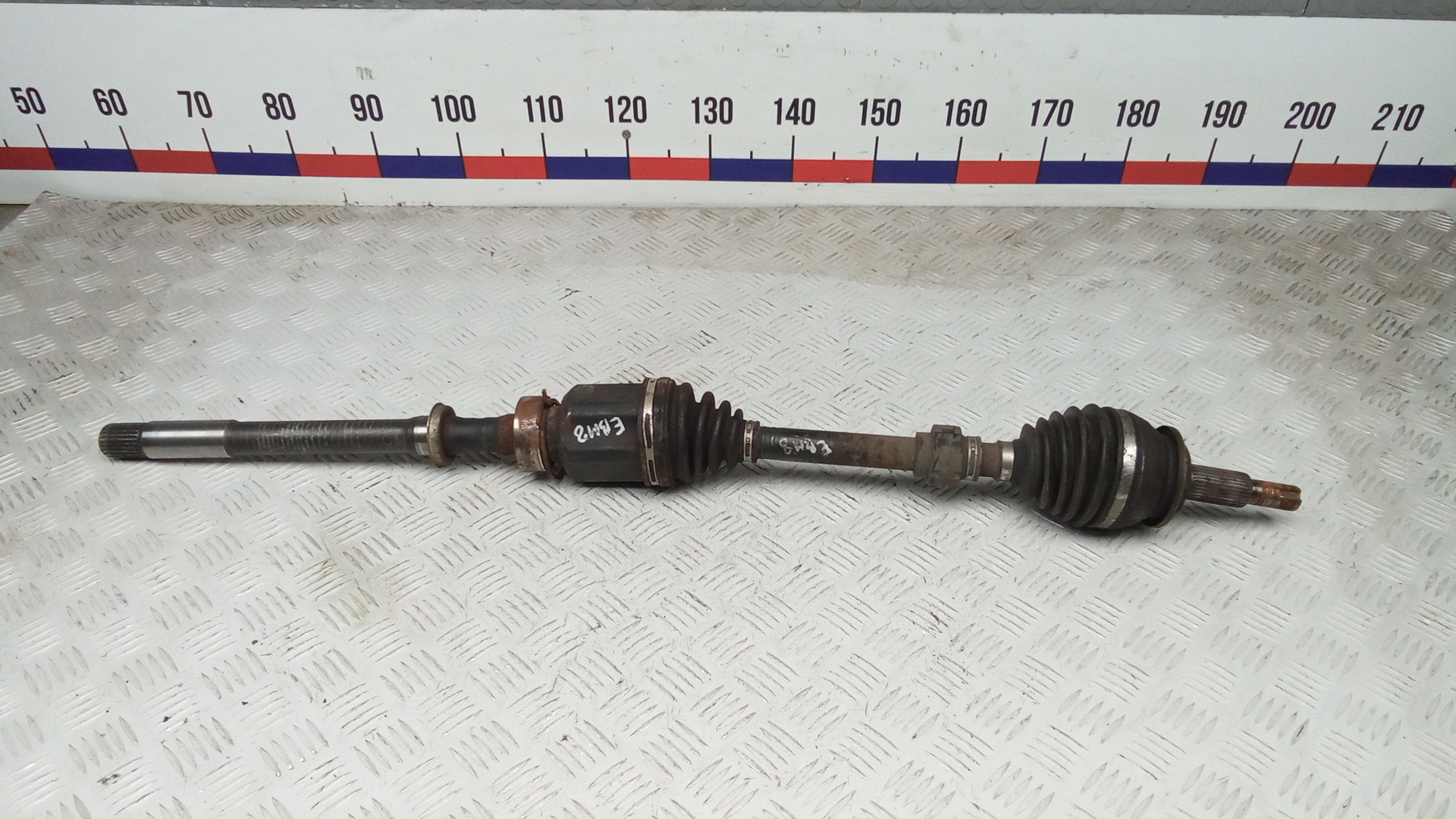 Привод передний правый Toyota RAV4 CA40