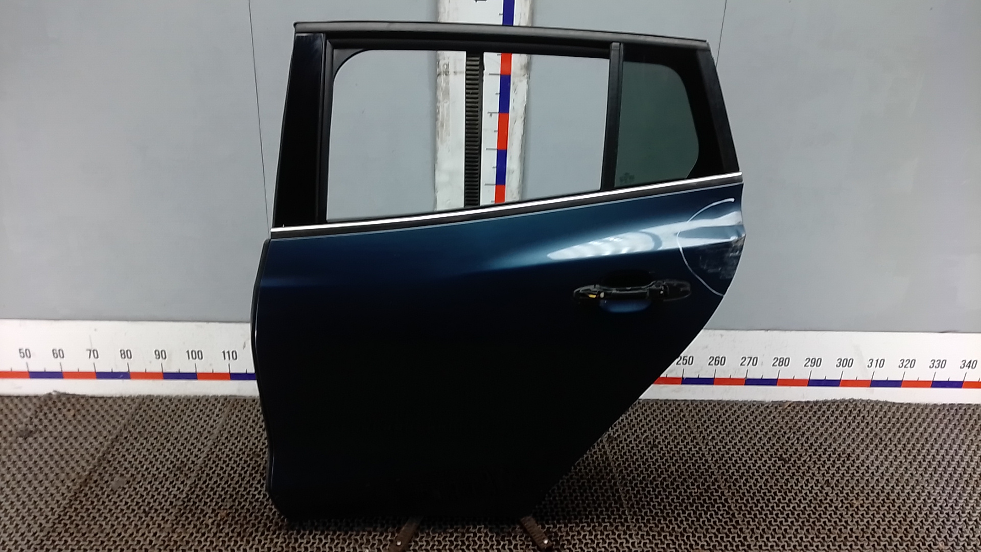 Дверь задняя левая Ford Focus 4
