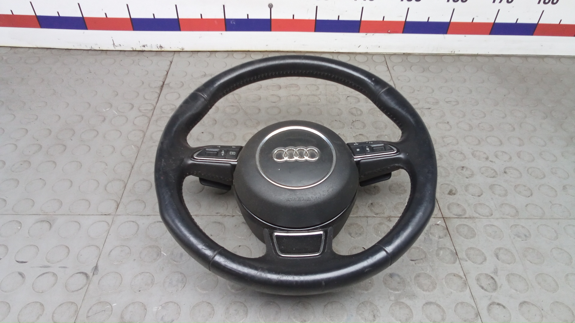 Руль Audi A6 Allroad C7