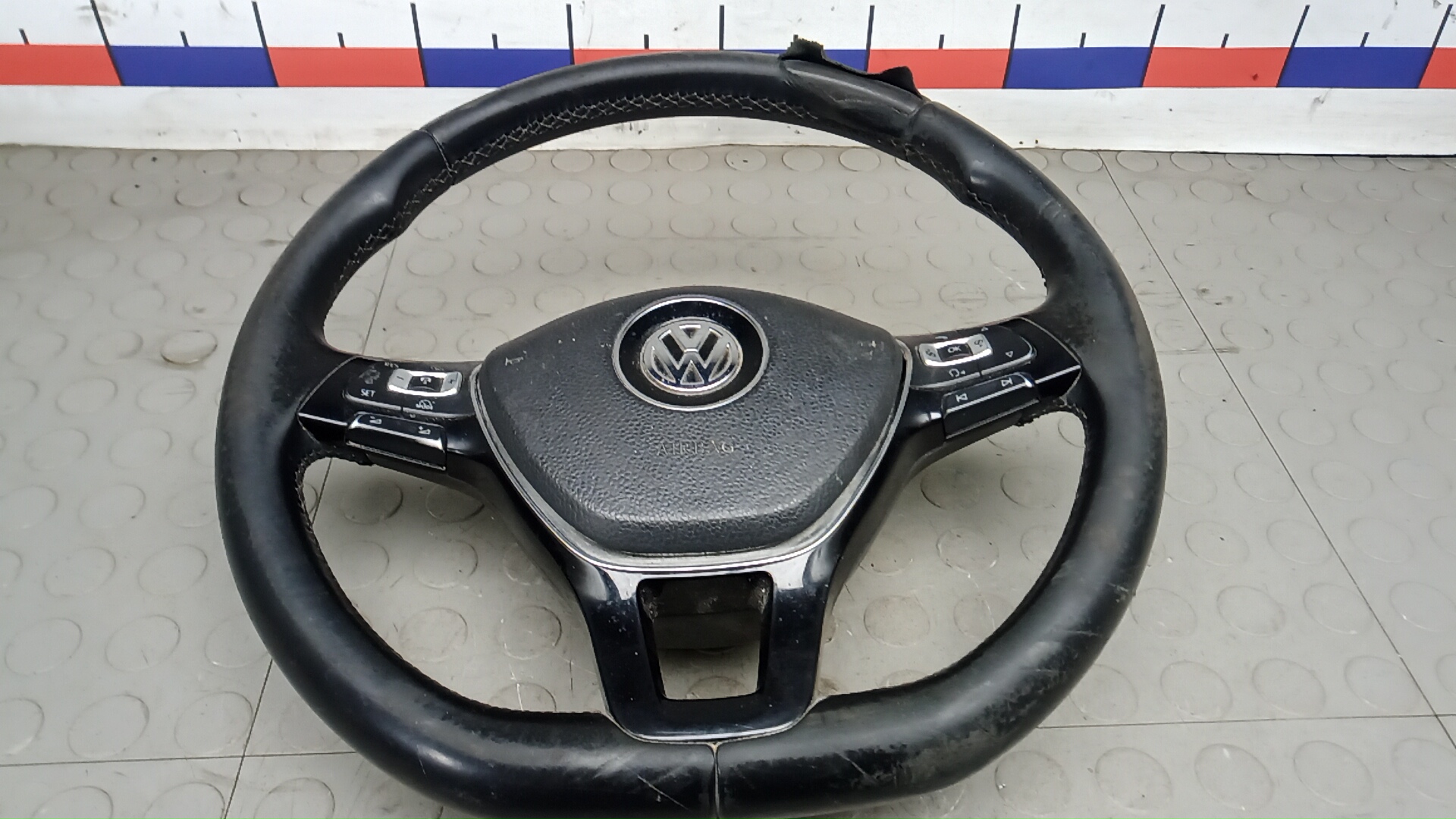Руль Volkswagen Passat B8