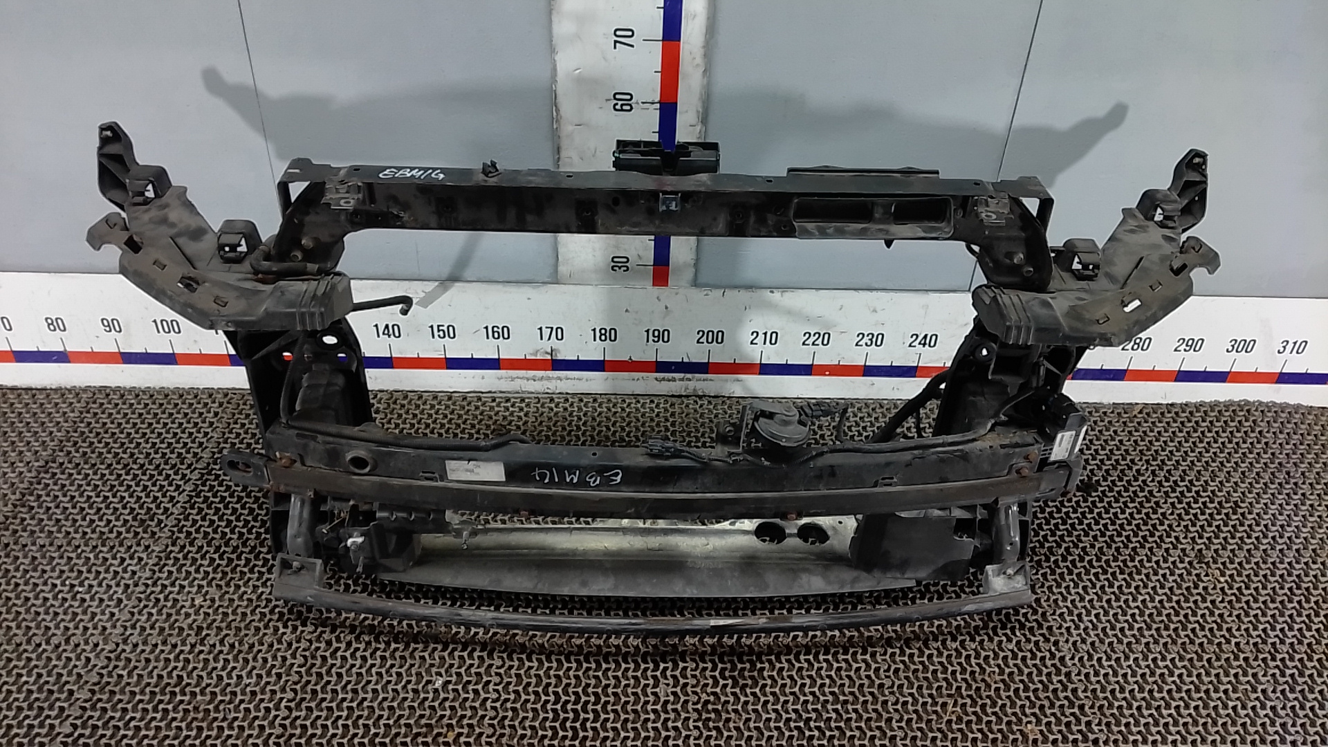 Передняя панель крепления облицовки (телевизор) Hyundai Tucson TL