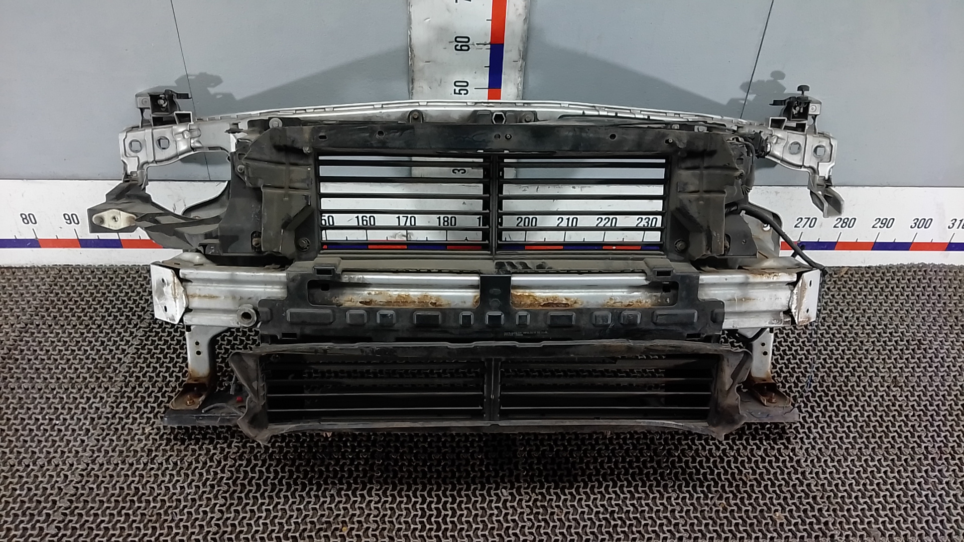 Передняя панель крепления облицовки (телевизор) Ford Mondeo 5