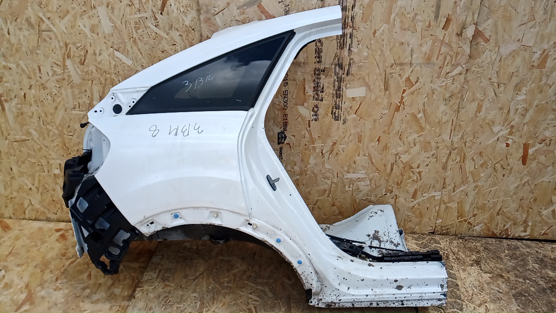 Крыло заднее правое Citroen C4 3