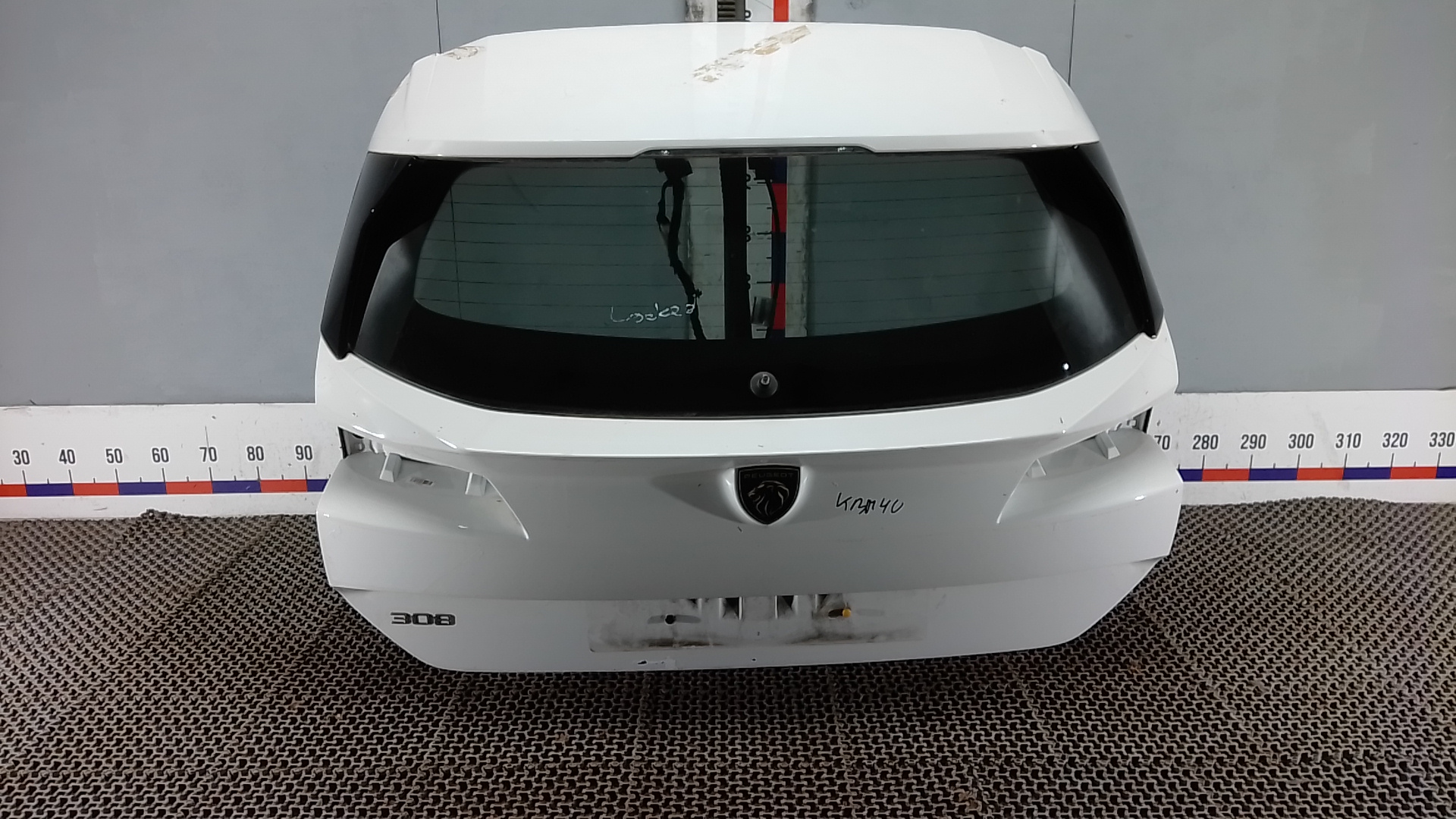 Дверь 3-5 Peugeot 308 3