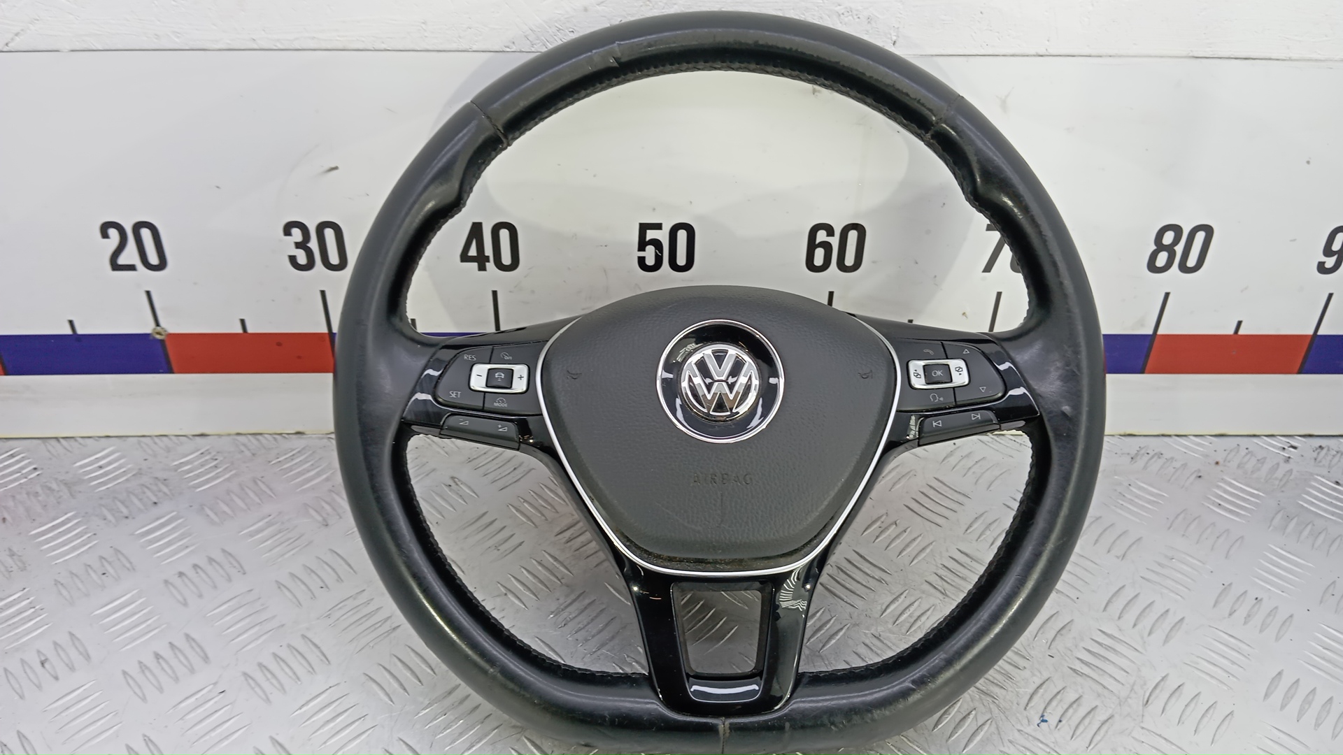 Руль Volkswagen Passat B8