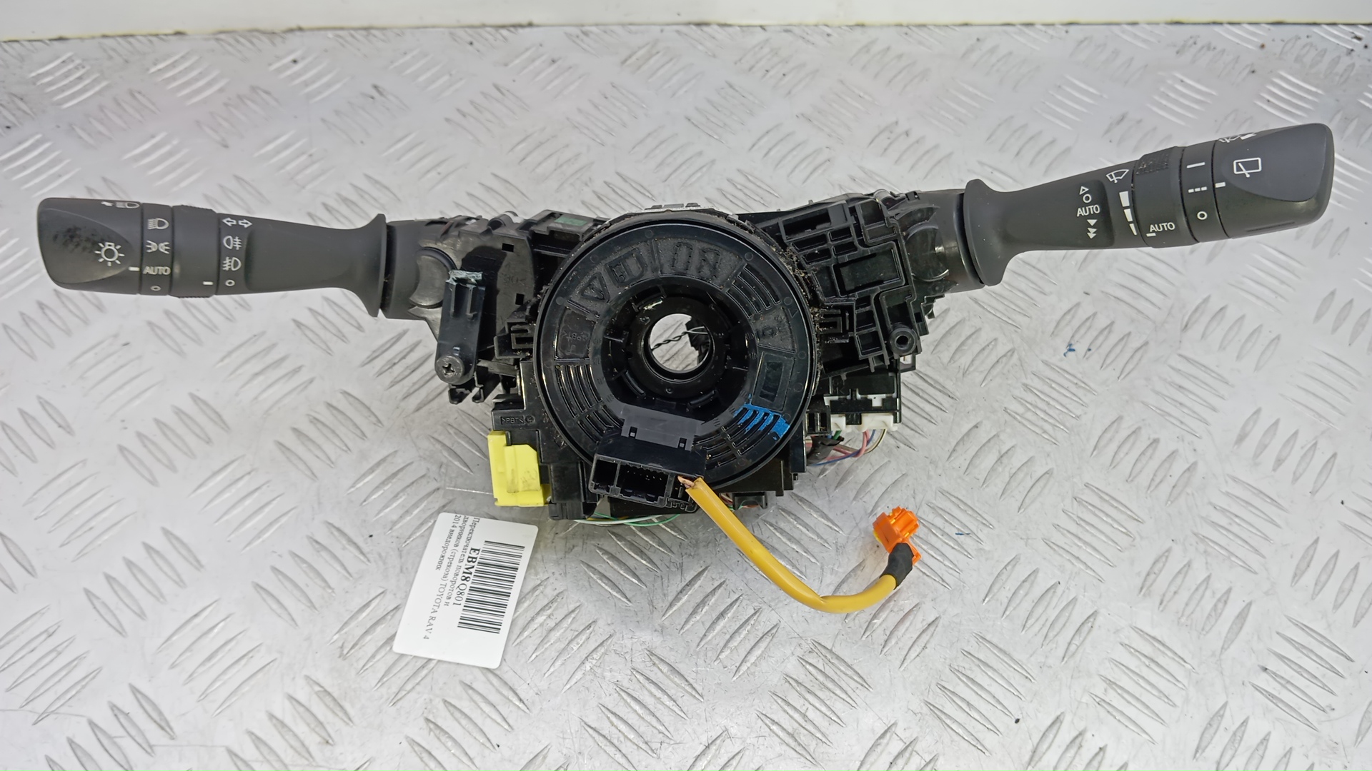 Переключатель поворотов и дворников (стрекоза) Toyota RAV4 CA40