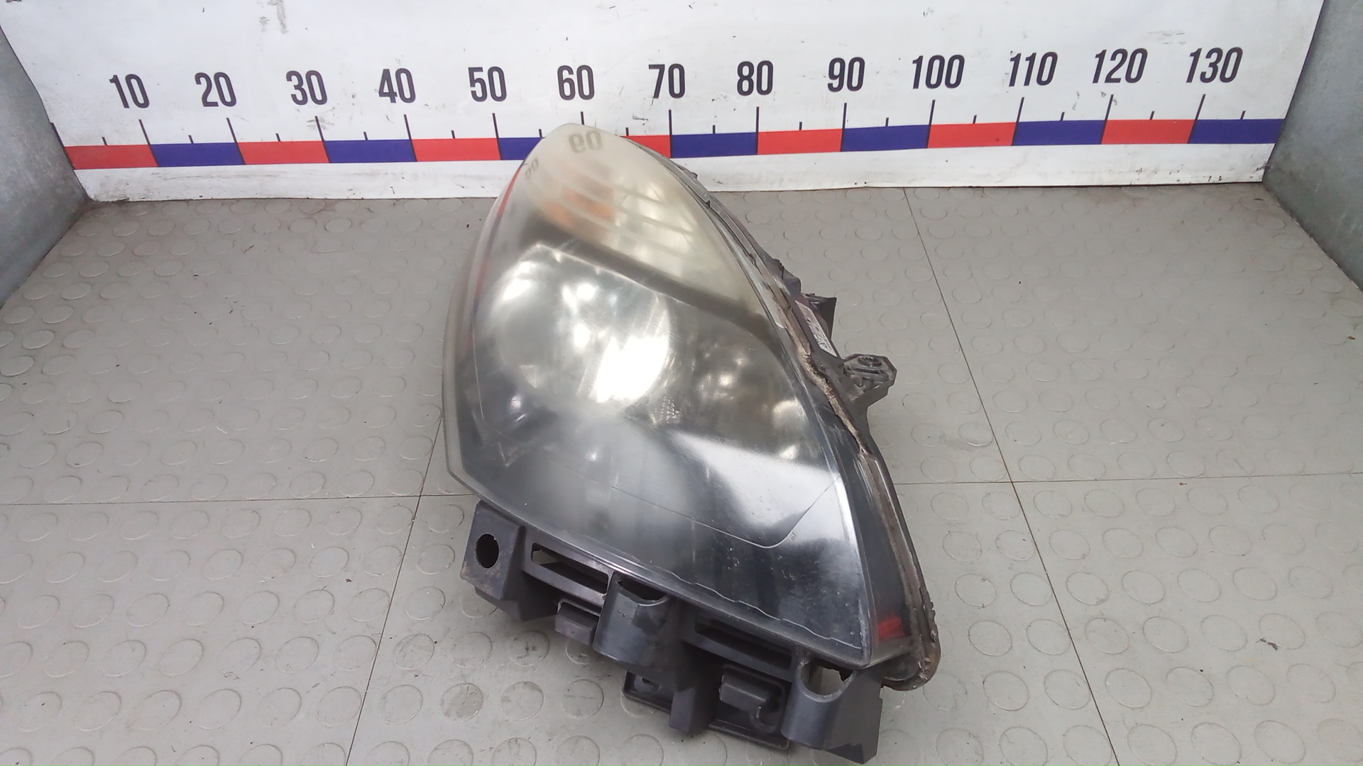 Фара правая Renault Scenic 3