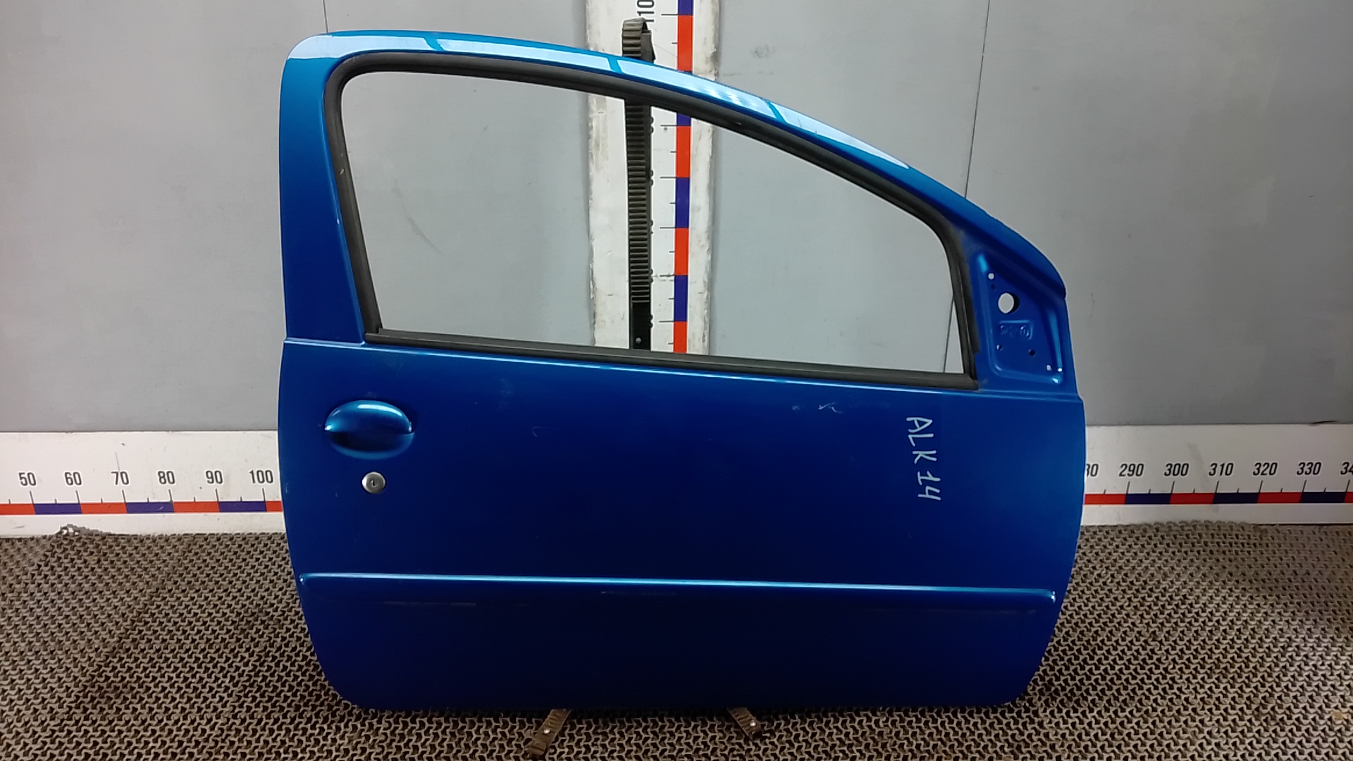 Дверь передняя правая Toyota Aygo B1