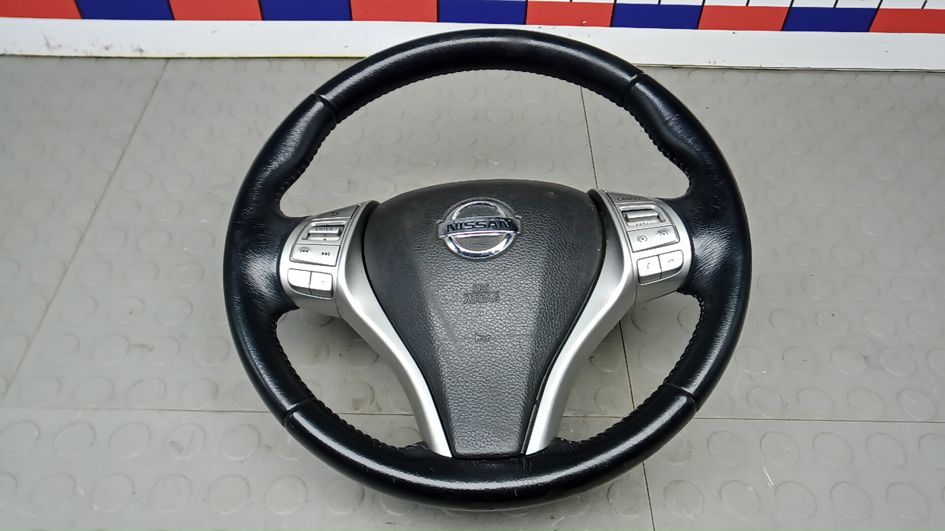 Руль Nissan X-Trail T32