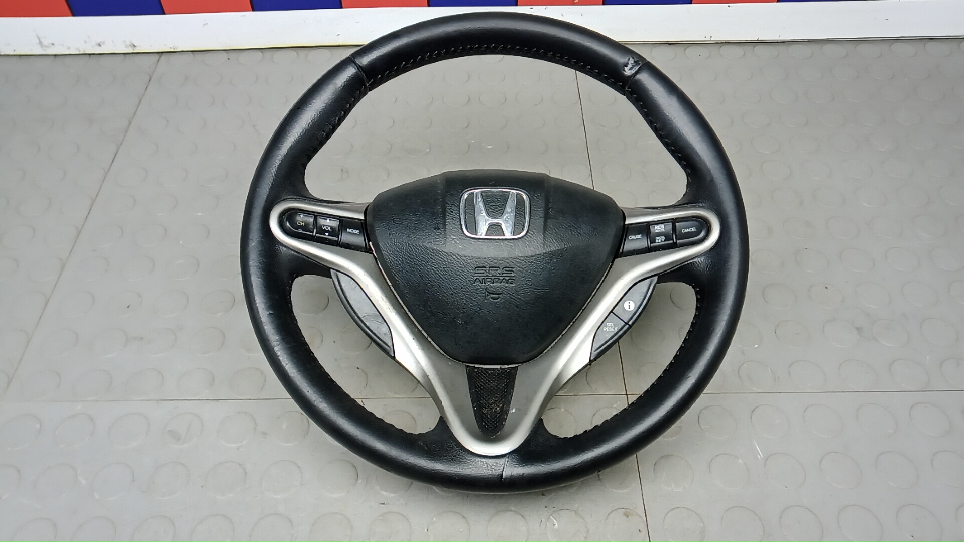 Руль Honda Civic 8