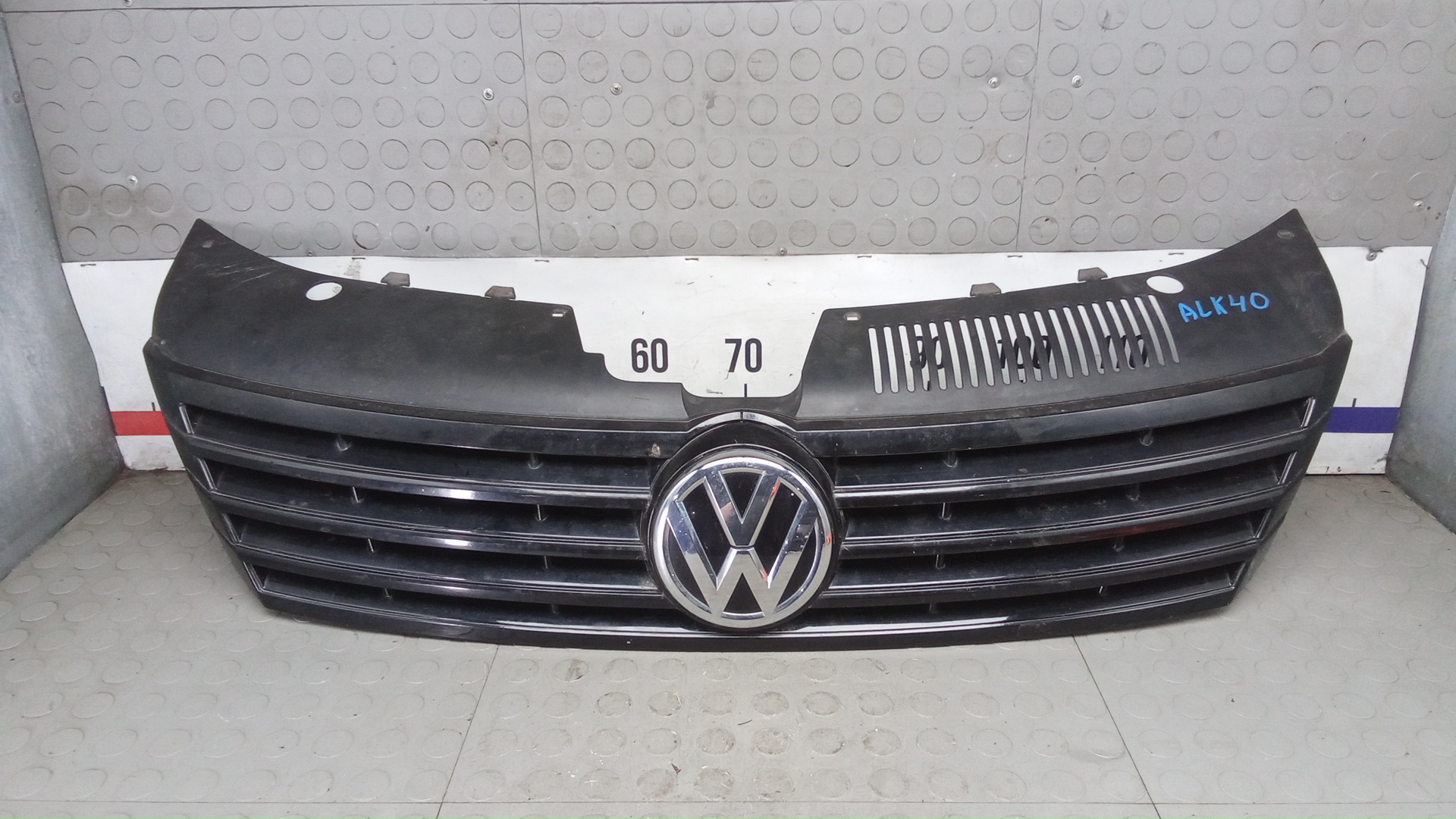 Решетка радиатора Volkswagen Passat CC