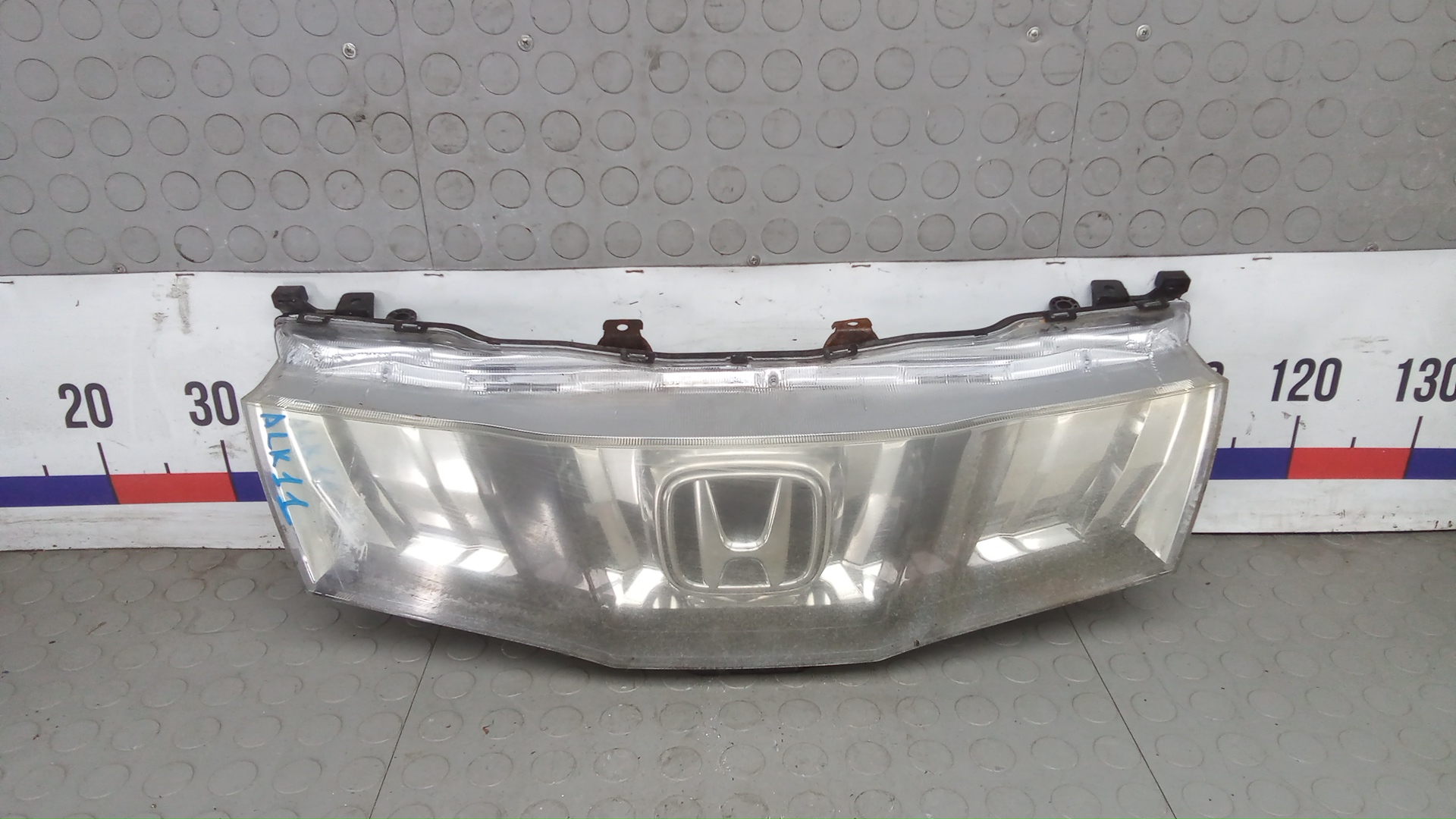Решетка радиатора Honda Civic 8