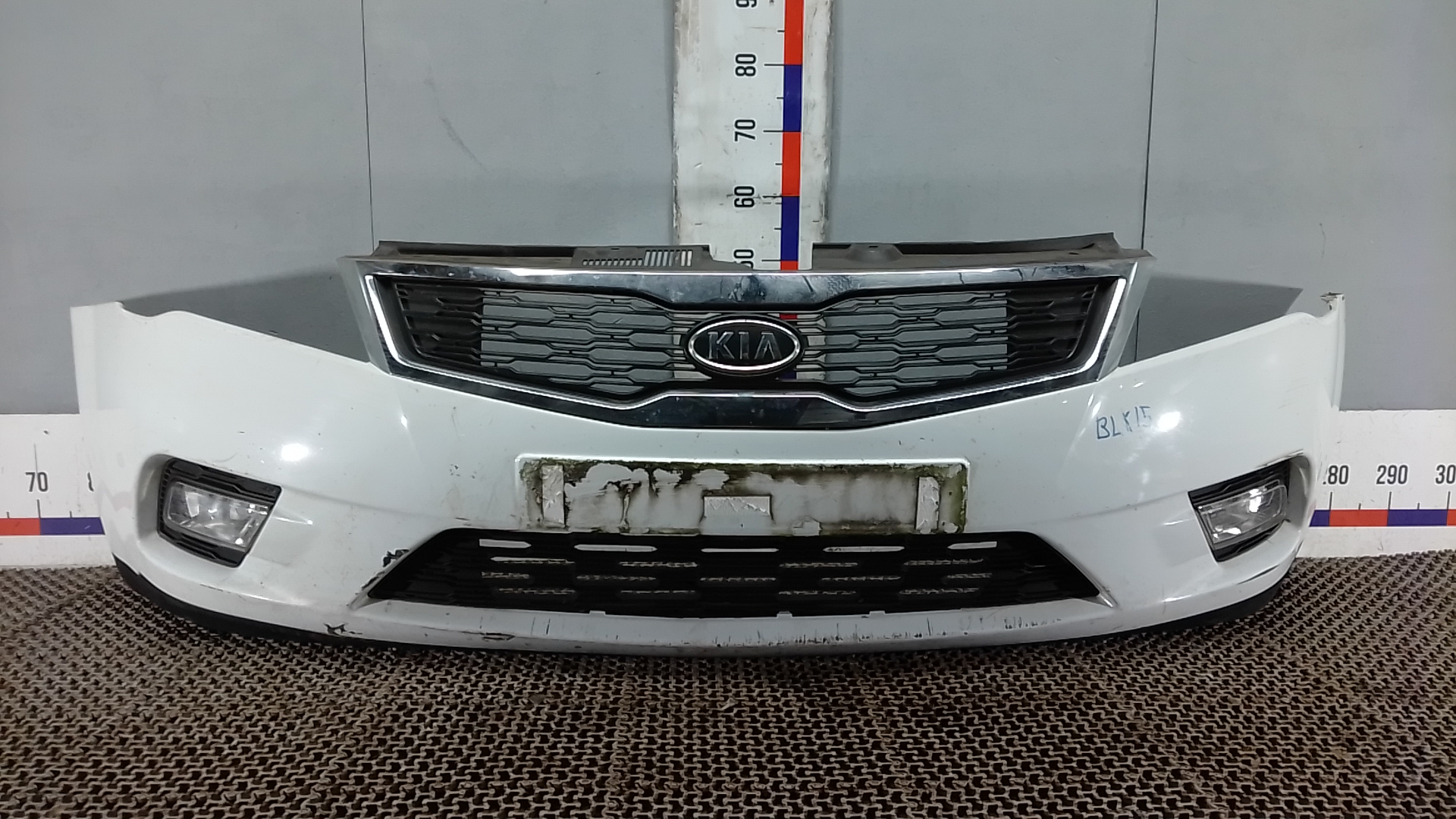 Бампер передний Kia Ceed 1