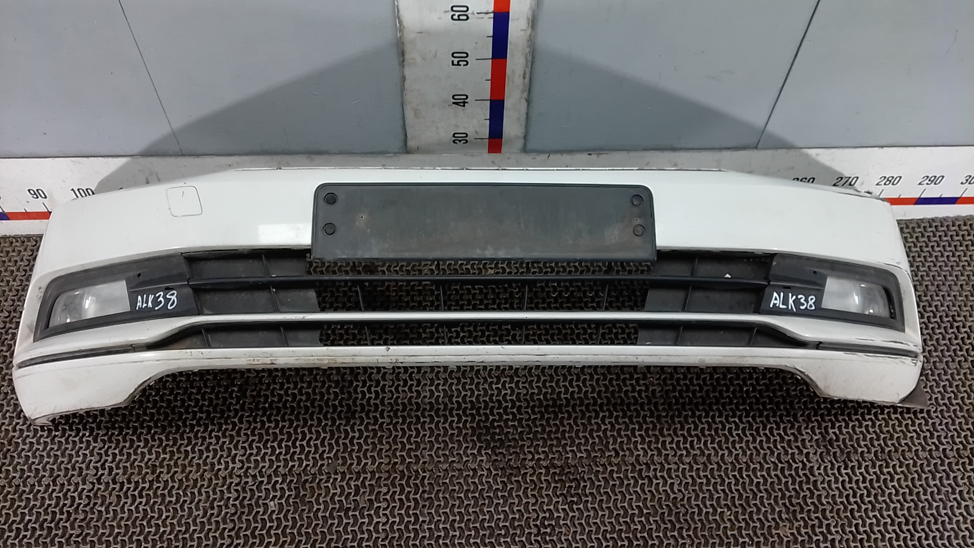 Бампер передний Volkswagen Passat B8