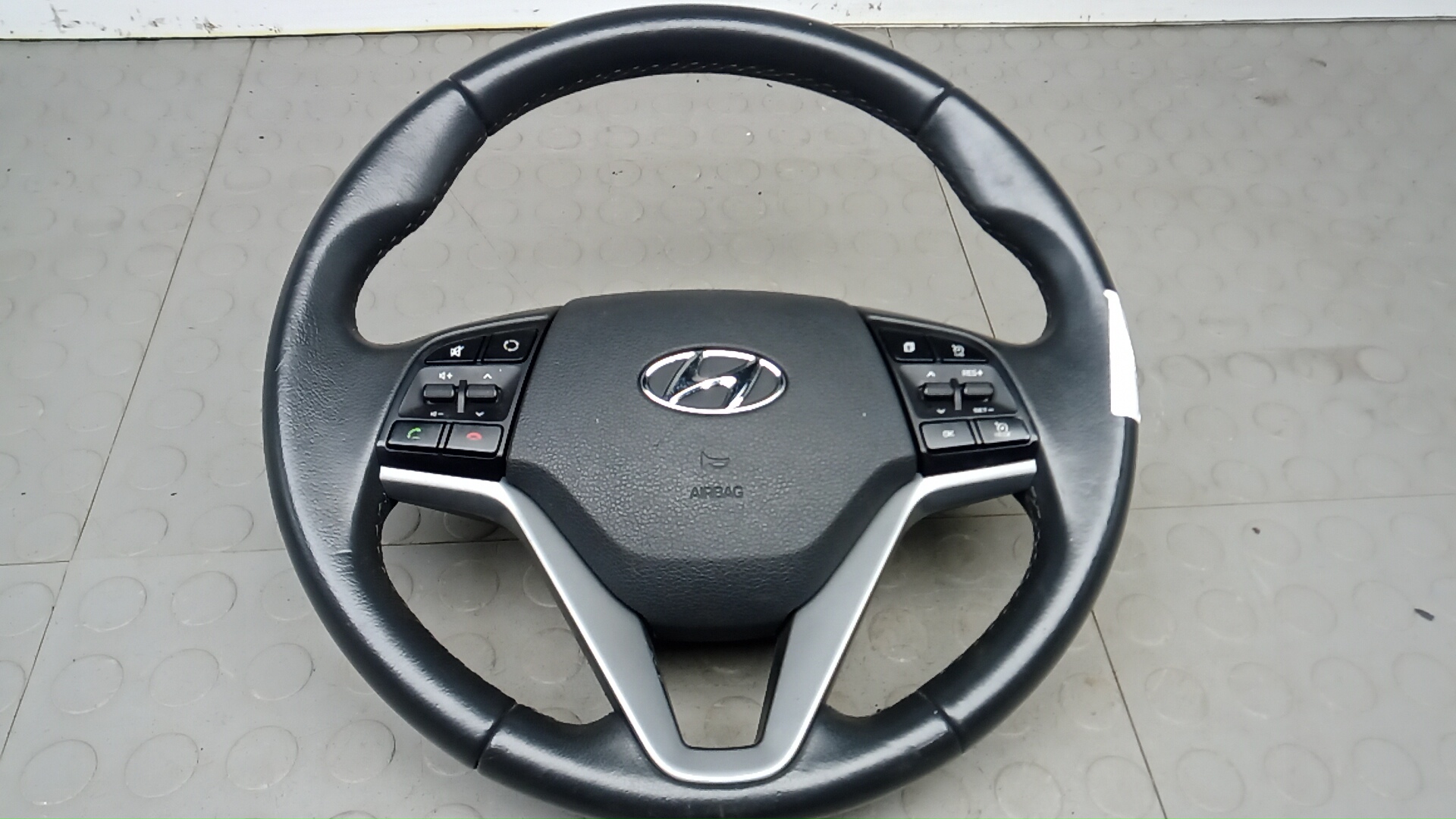 Руль Hyundai Tucson TL