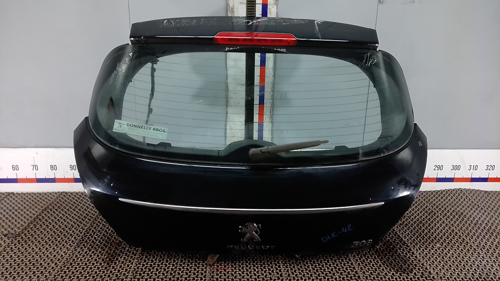 Дверь 3-5 Peugeot 308 1
