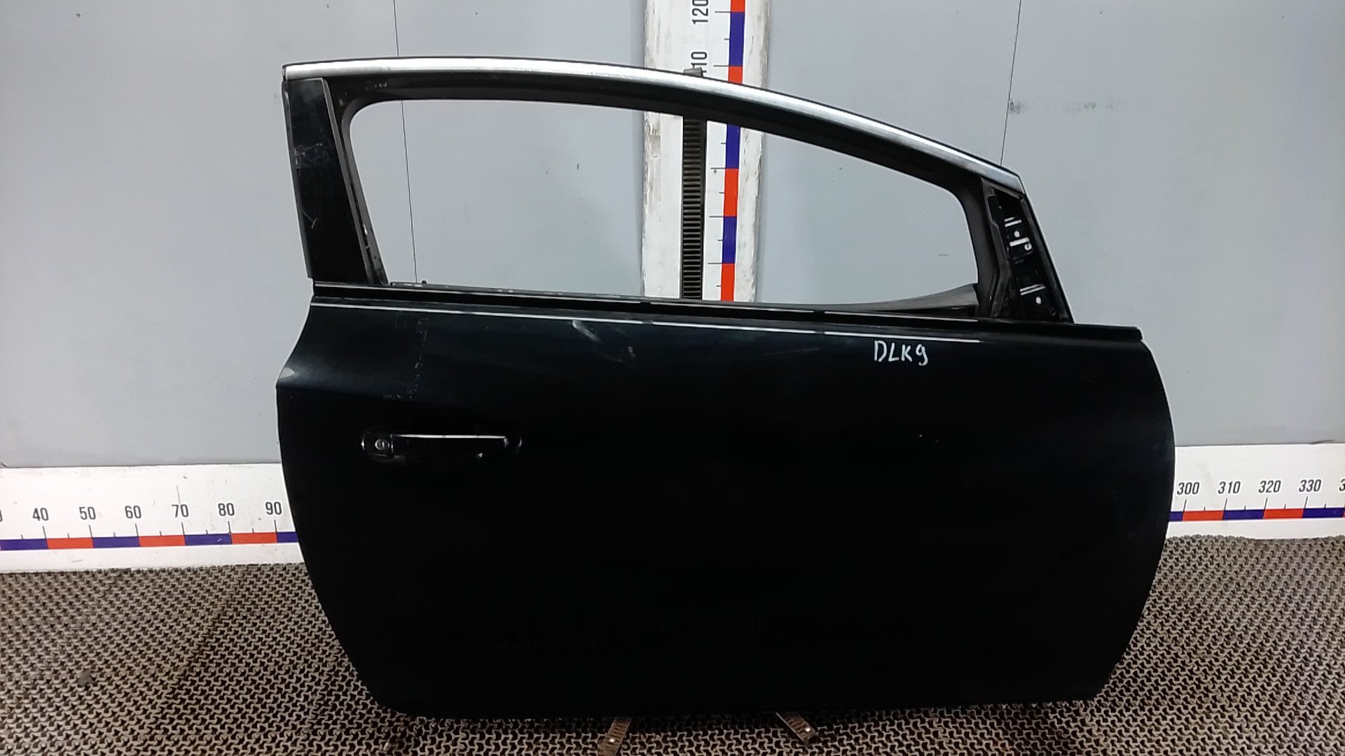 Дверь передняя правая Opel Astra GTC
