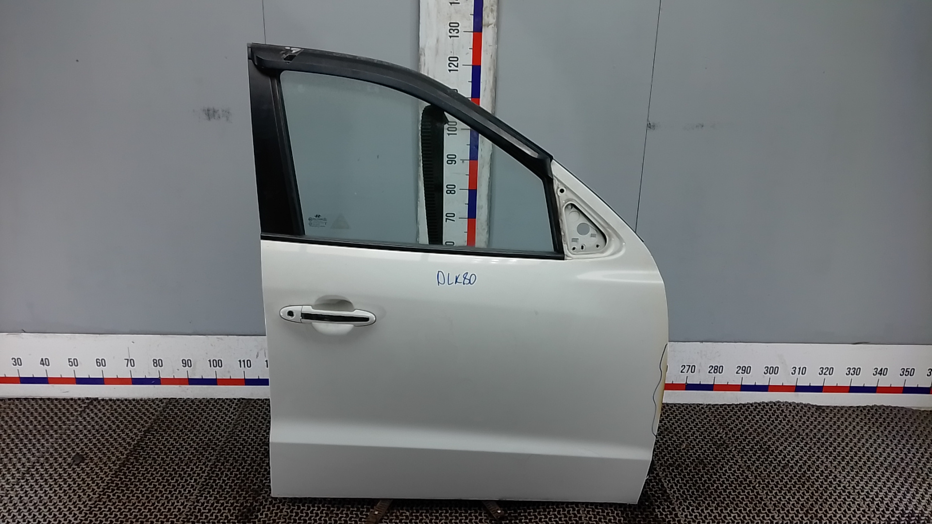 Дверь передняя правая Hyundai Santa Fe 2