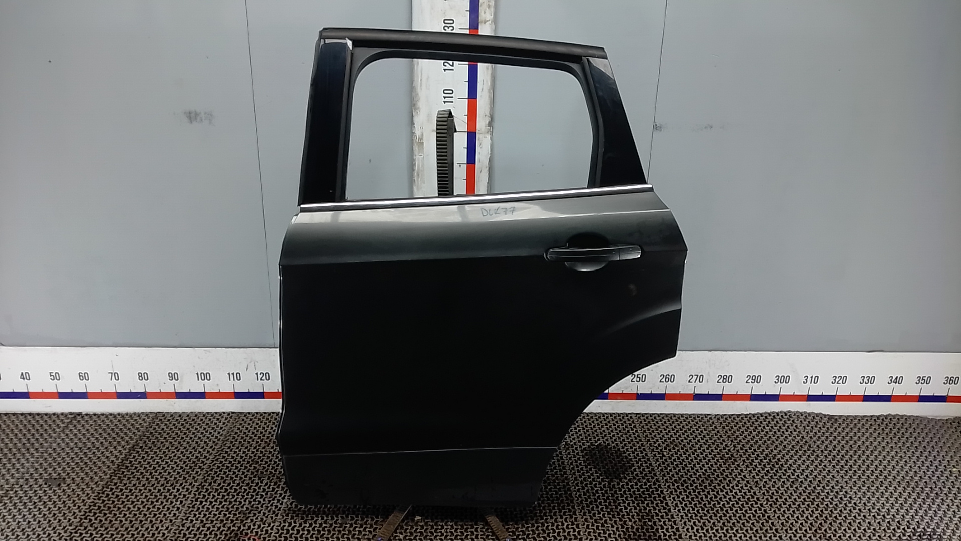 Дверь задняя левая Ford Kuga 2