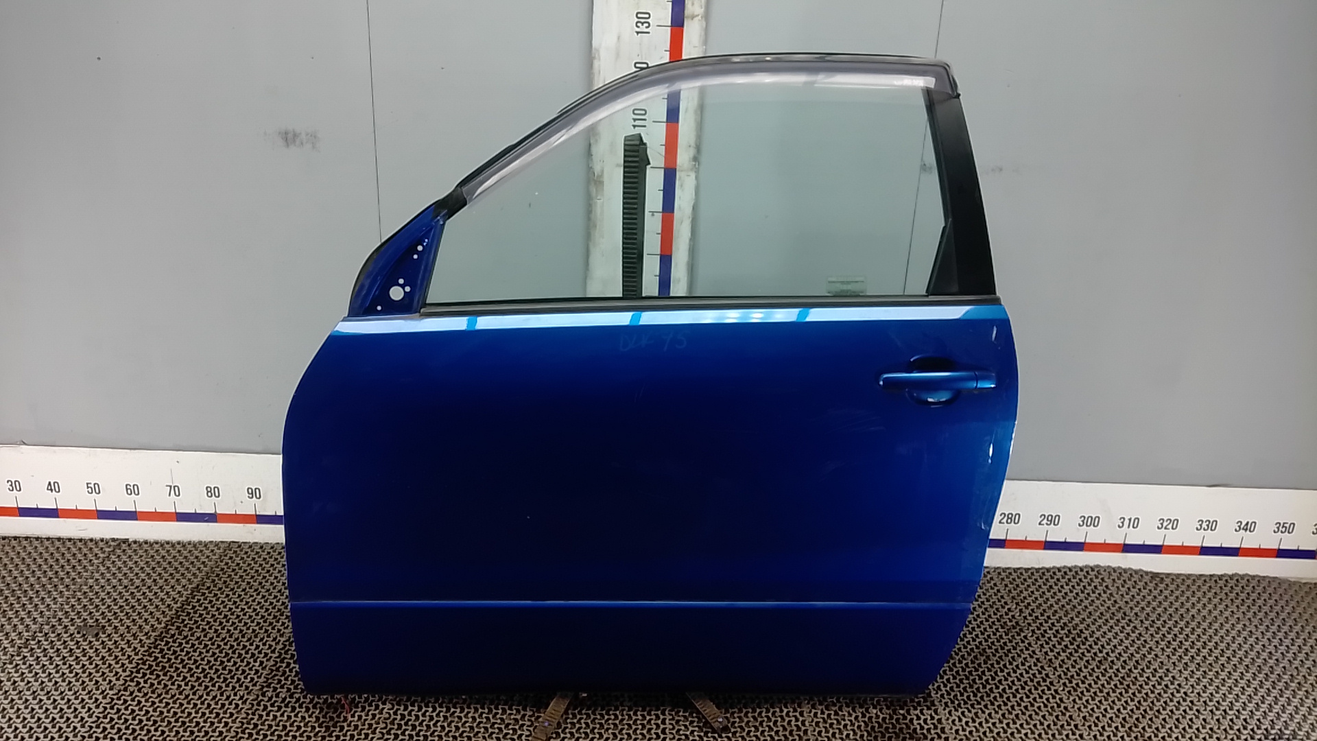 Дверь передняя левая Suzuki Grand Vitara 2
