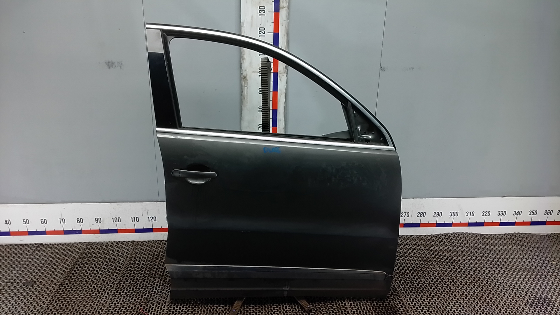 Дверь передняя правая Volkswagen Tiguan 1