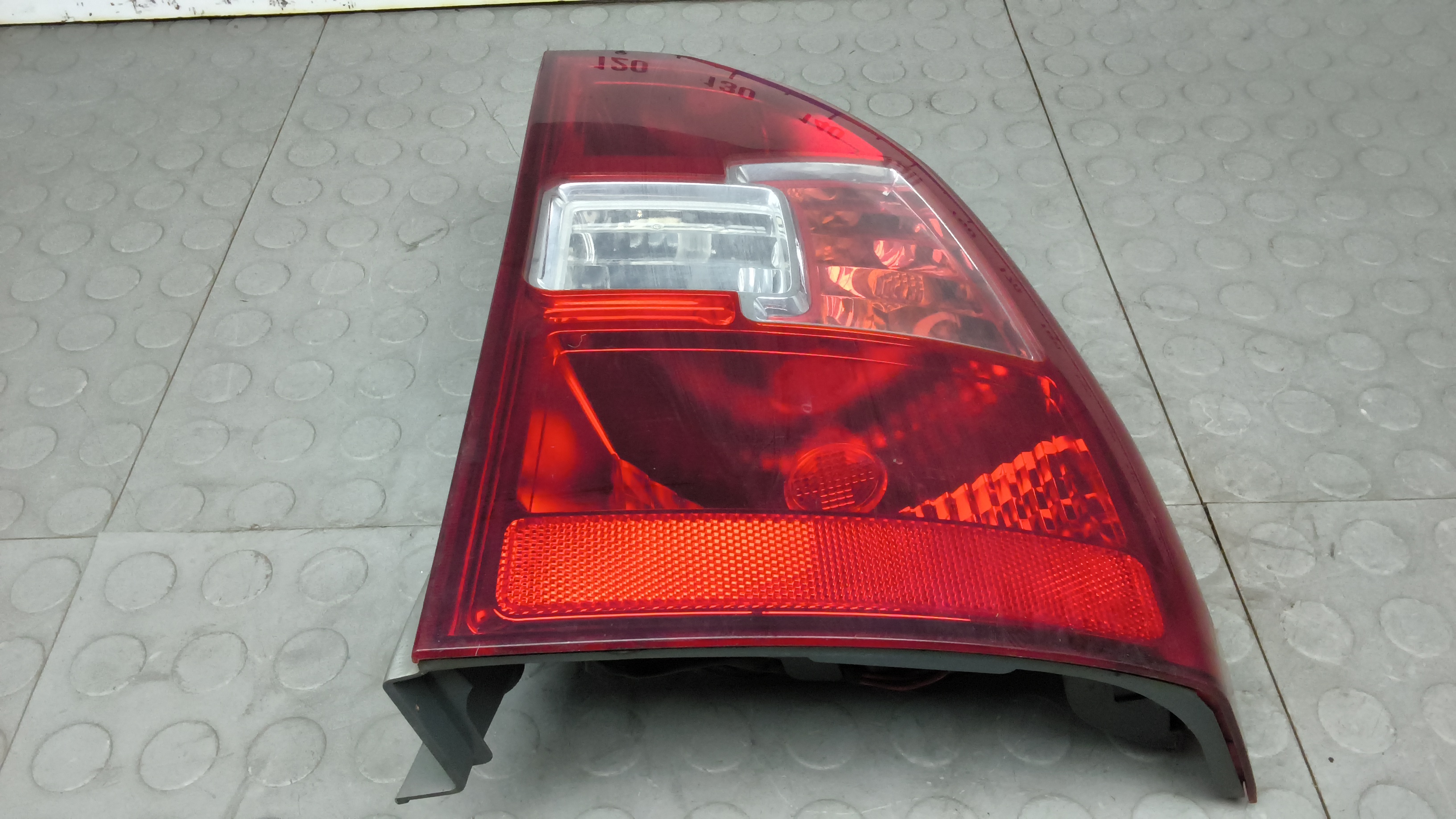 Фонарь задний правый Kia Sportage 2
