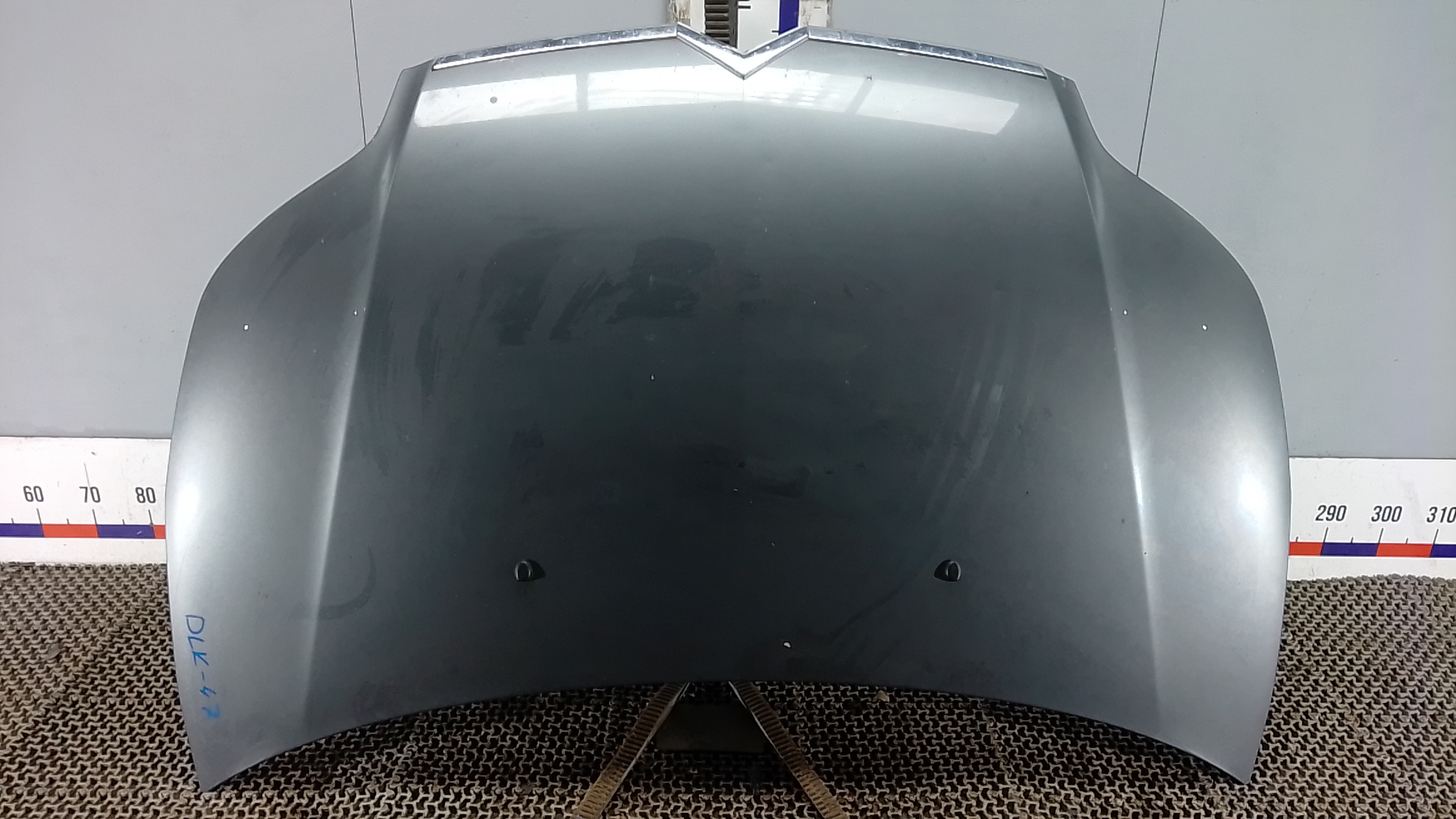 Капот Citroen C4 1