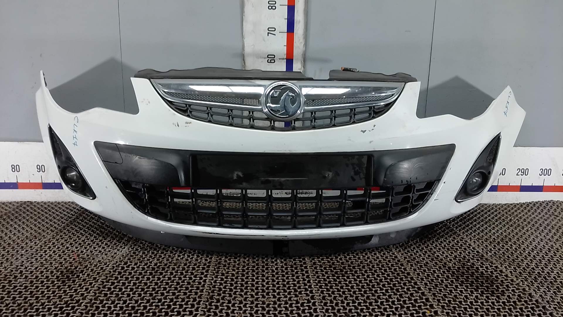 Бампер передний Opel Corsa D