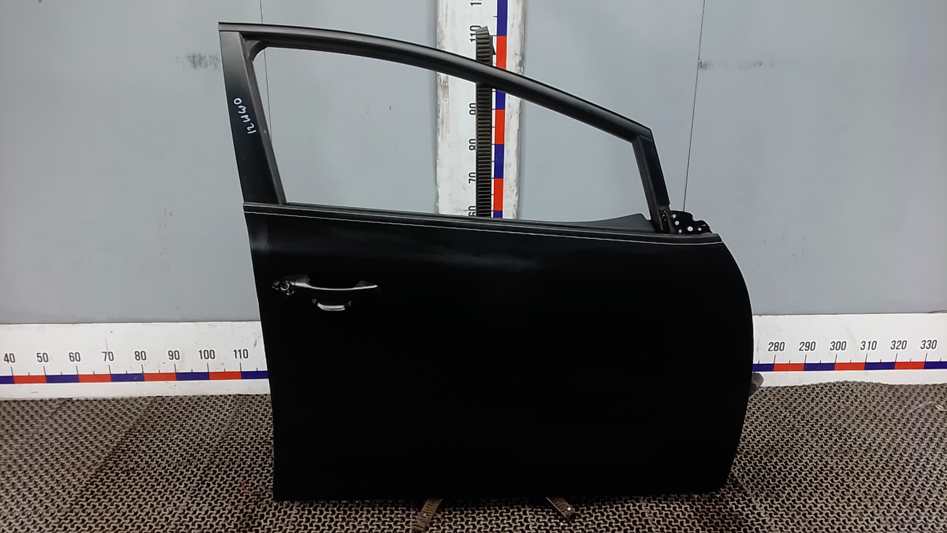 Дверь передняя правая Kia Ceed 2 (JD)