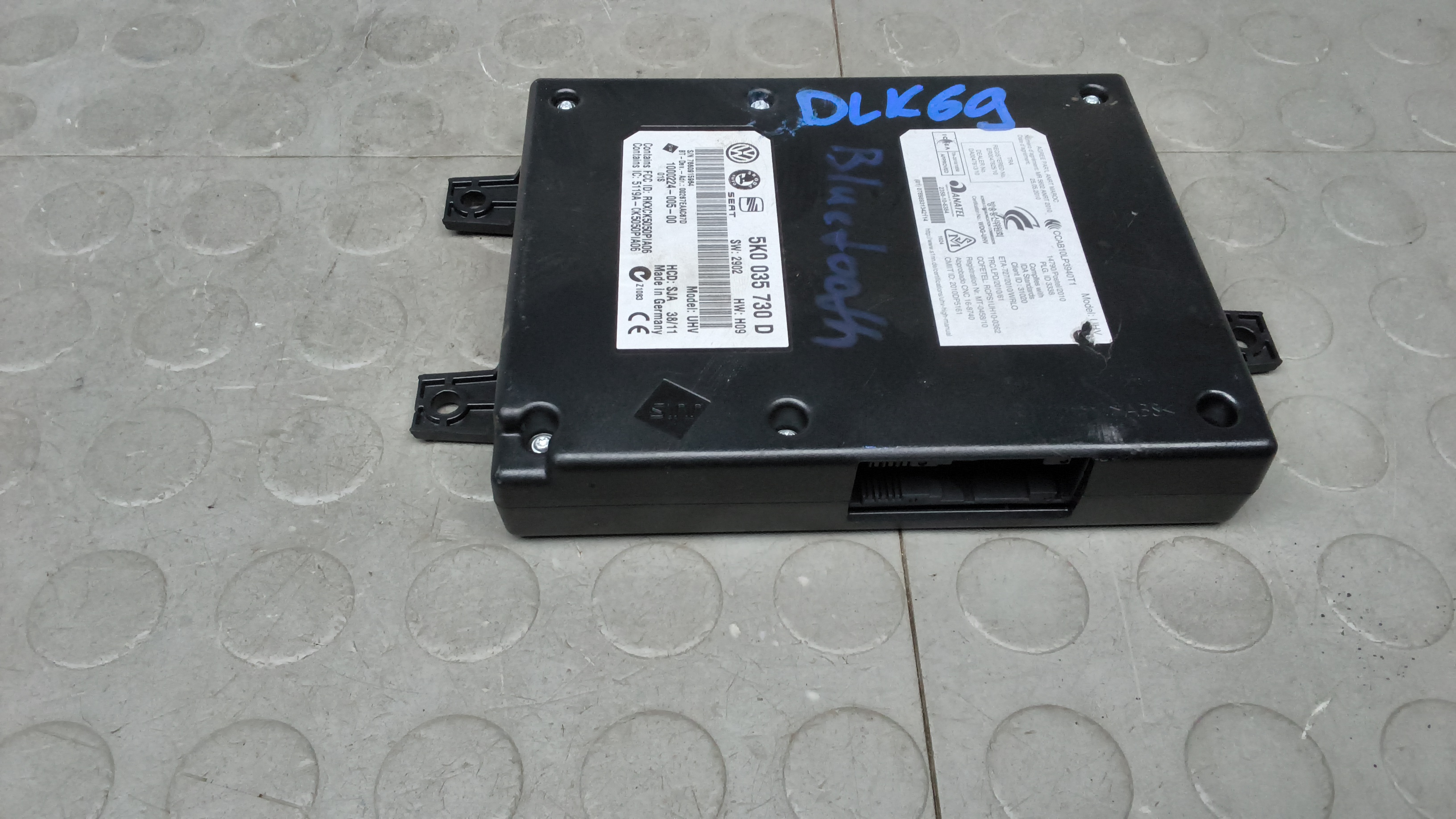 Блок управления Bluetooth Volkswagen Passat B7