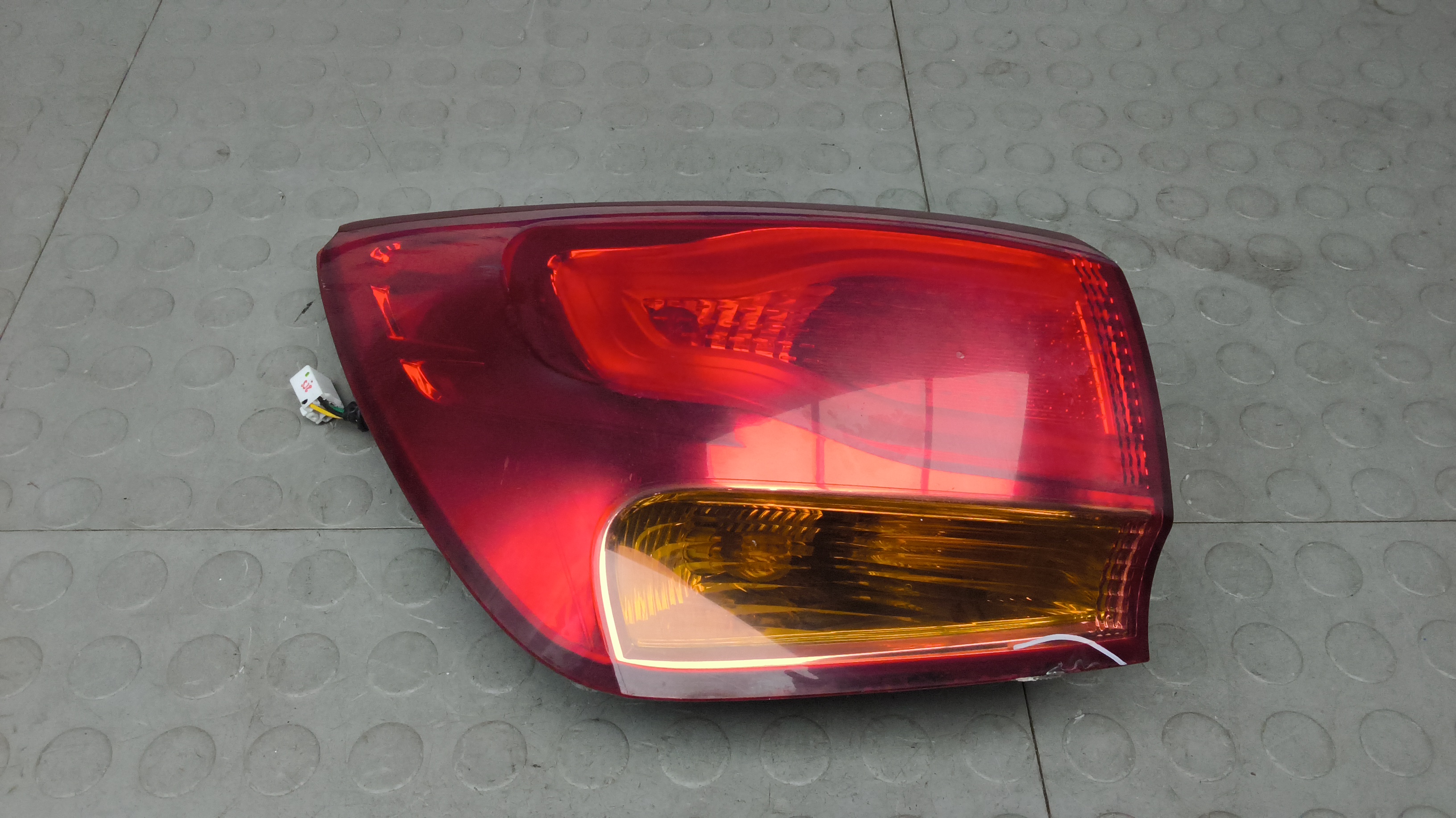 Фонарь задний левый Kia Ceed 2 (JD)