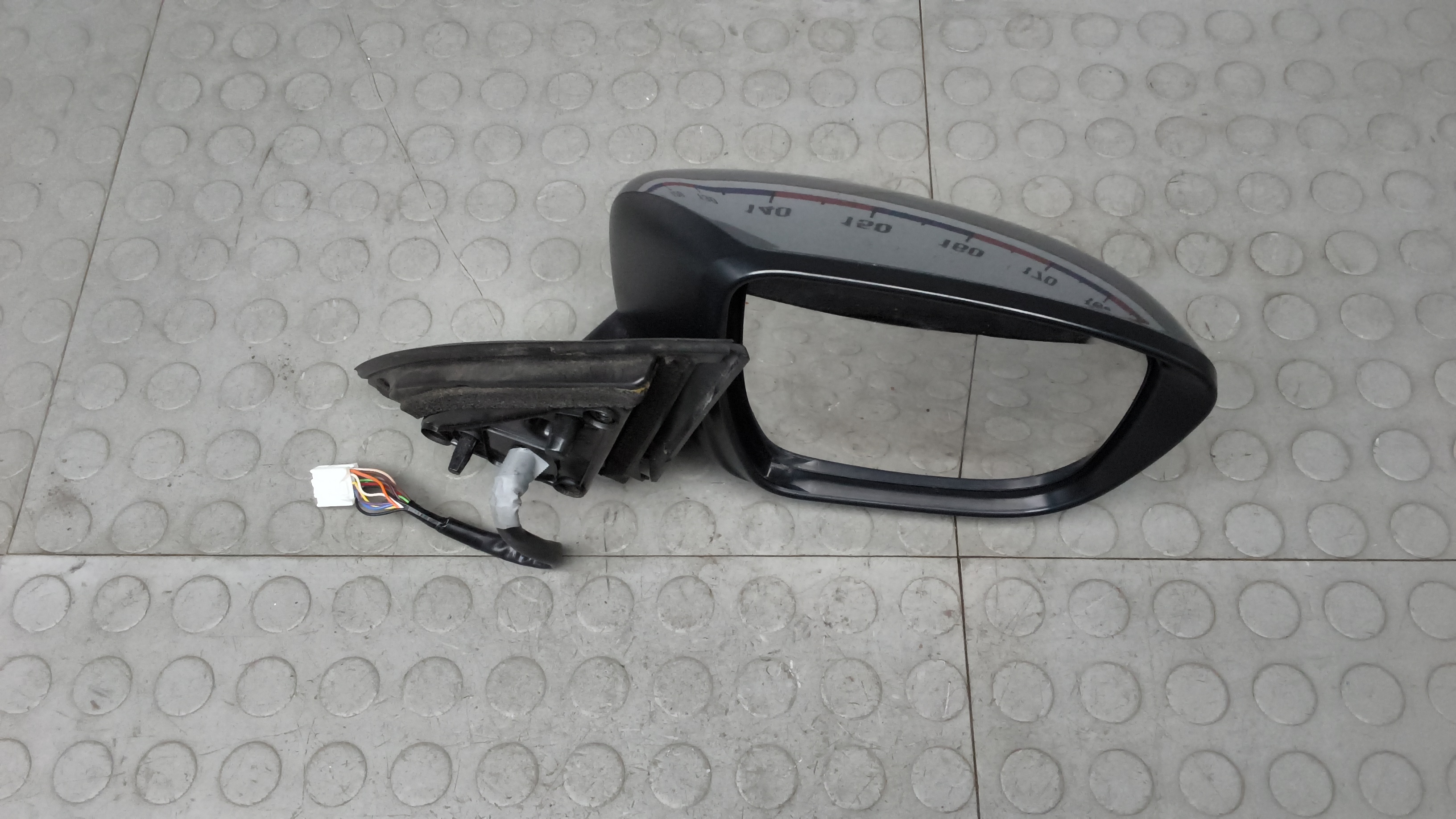 Зеркало наружное правое Nissan Qashqai J11
