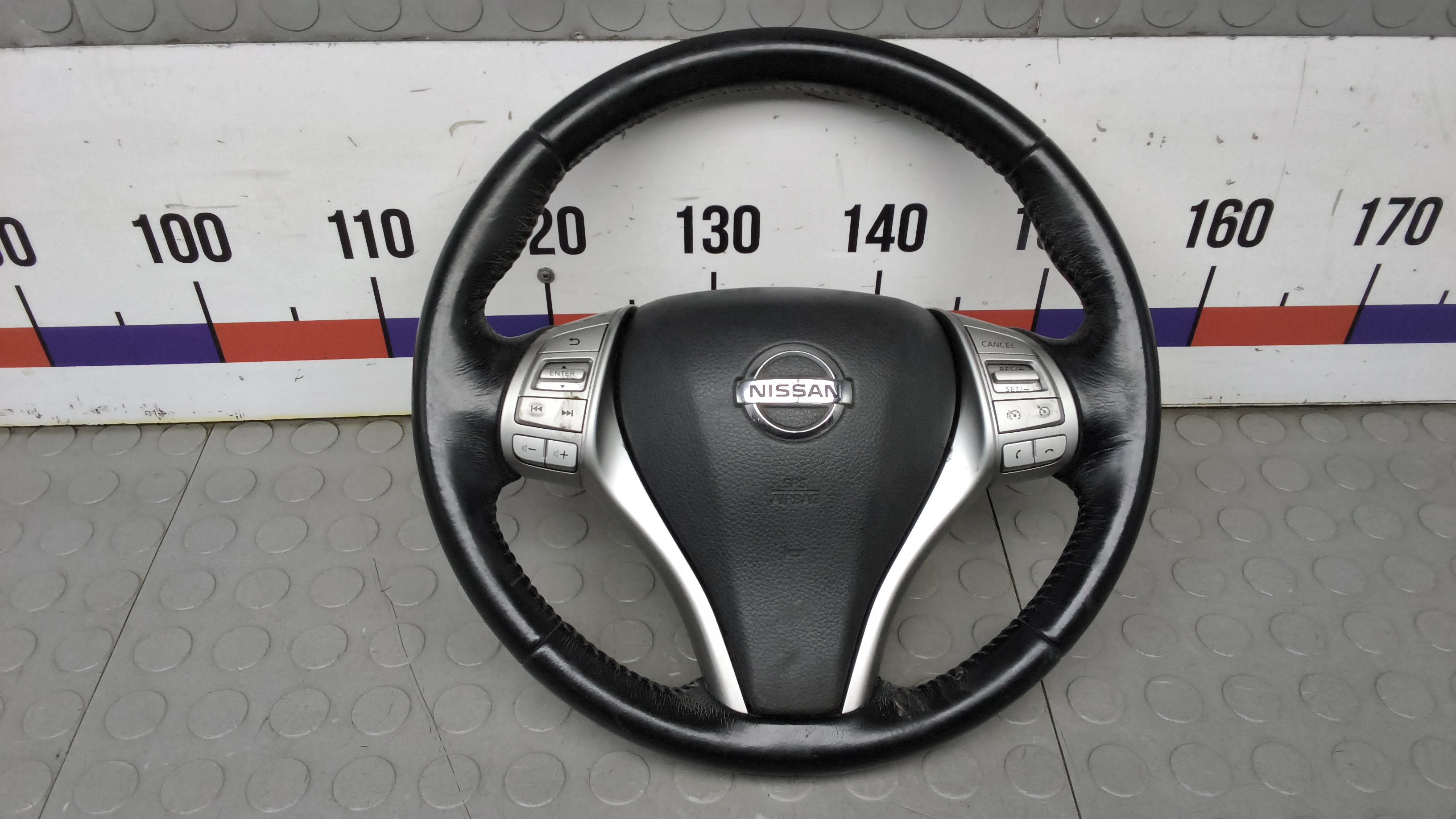 Руль Nissan X-Trail T32