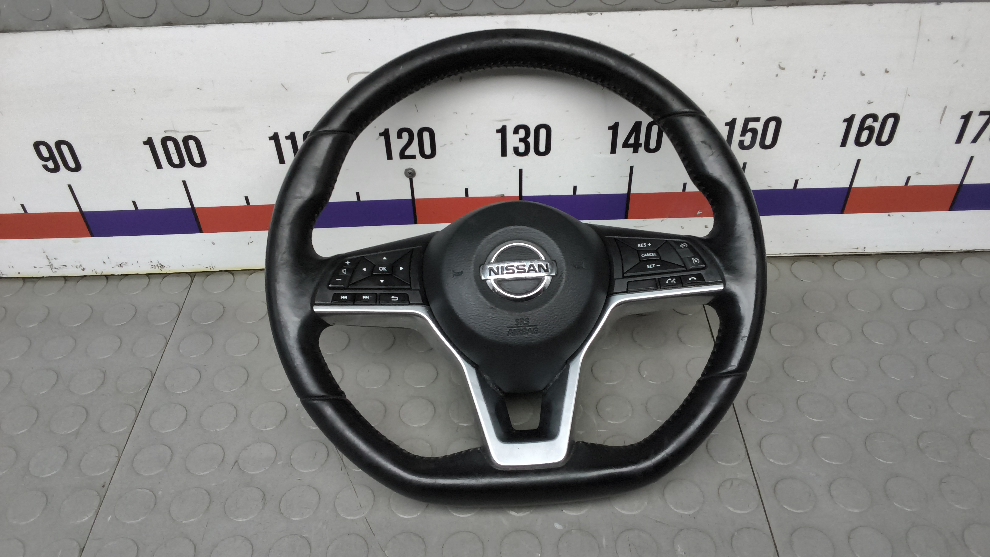 Руль Nissan Qashqai J11