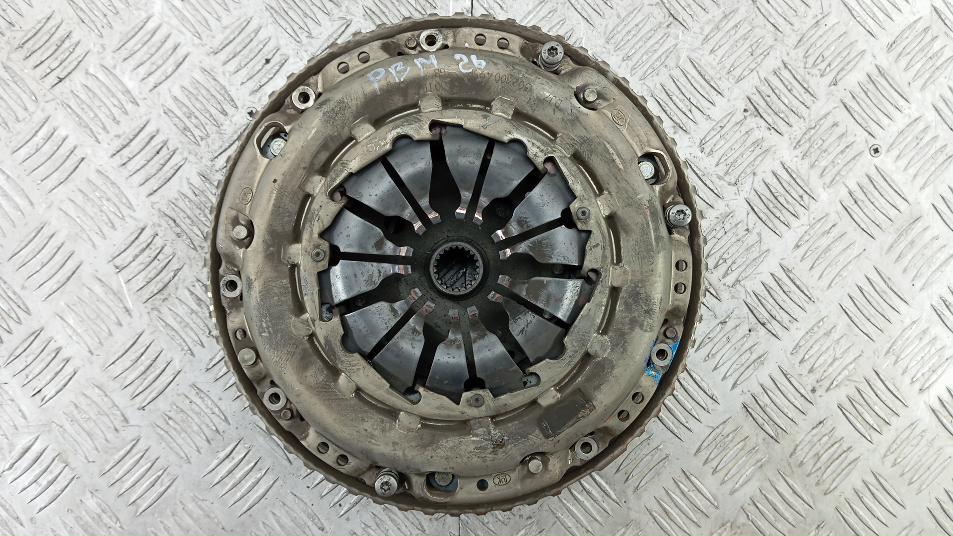 Маховик демпферный бензиновый Nissan Qashqai J11