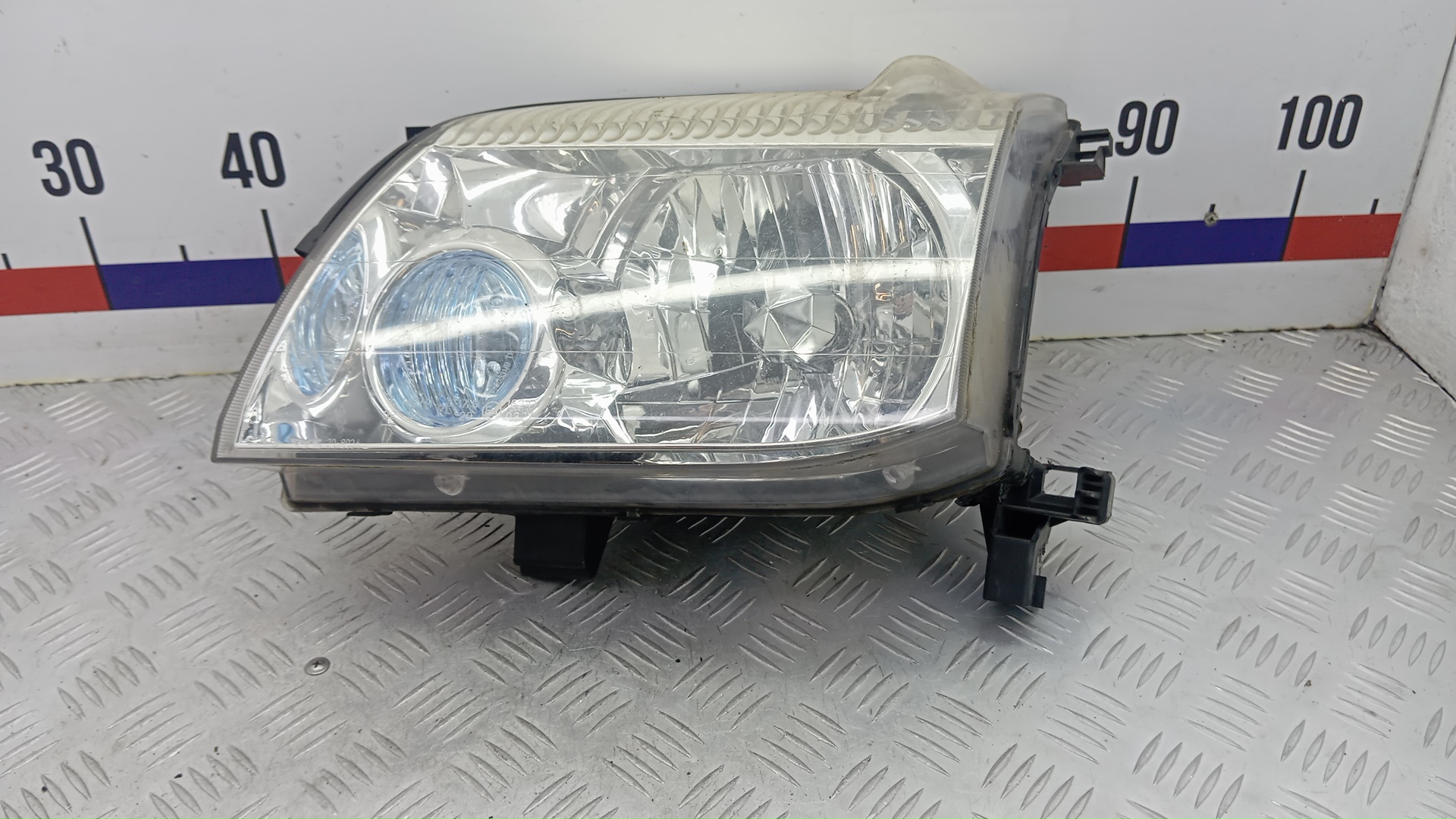 Фара левая Nissan X-Trail T30