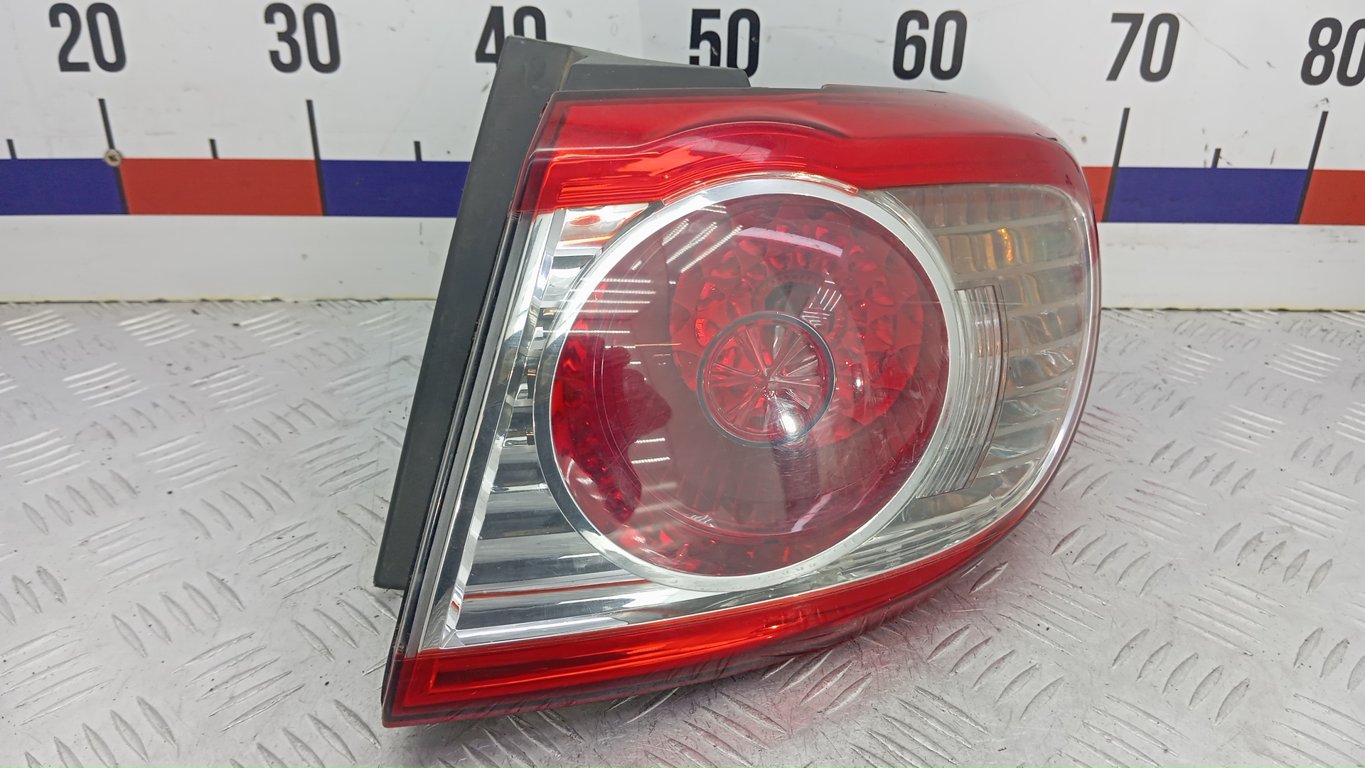 Фонарь задний правый Hyundai Santa Fe 2